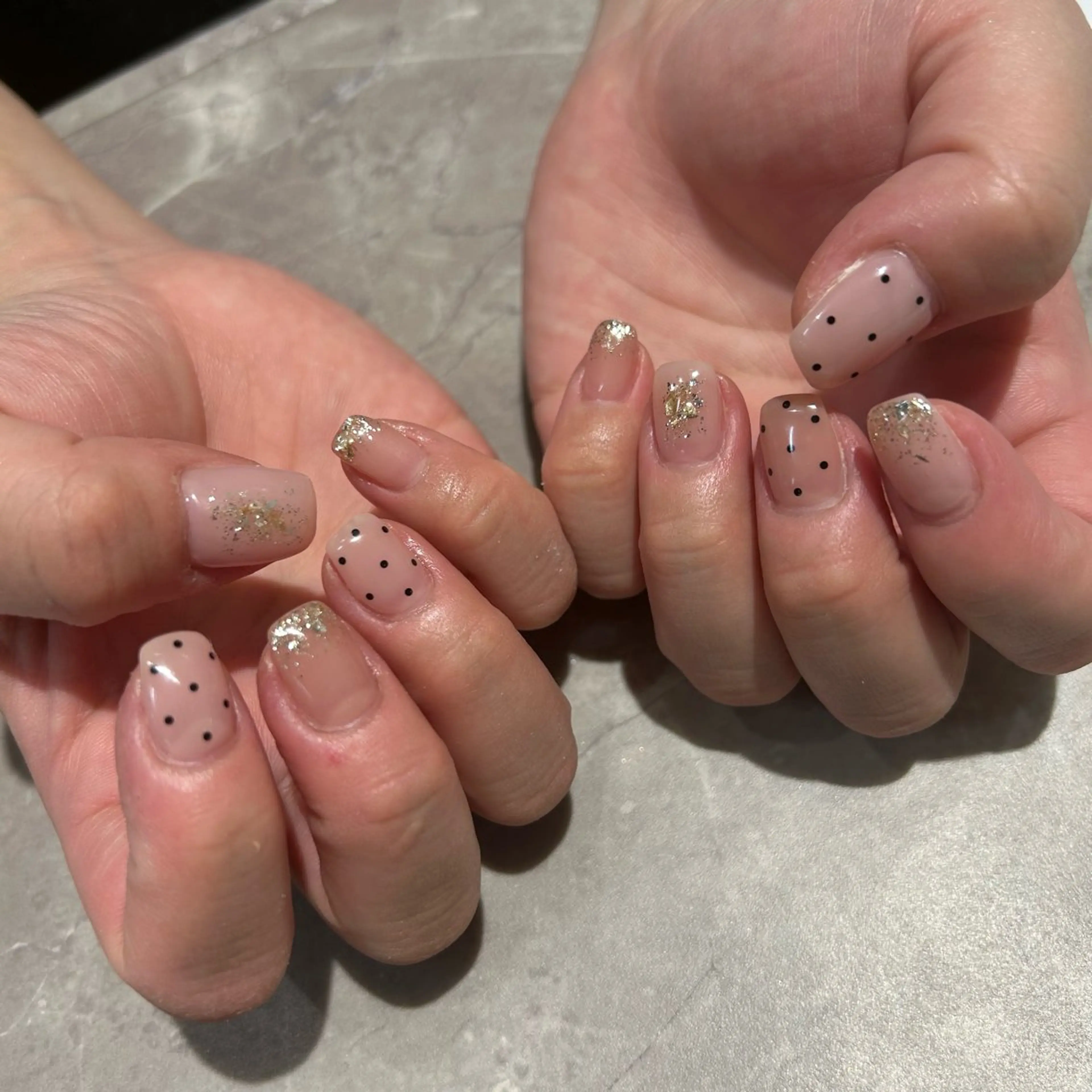 ネイル ドット ショートネイル Lulea nailのネイルデザイン
