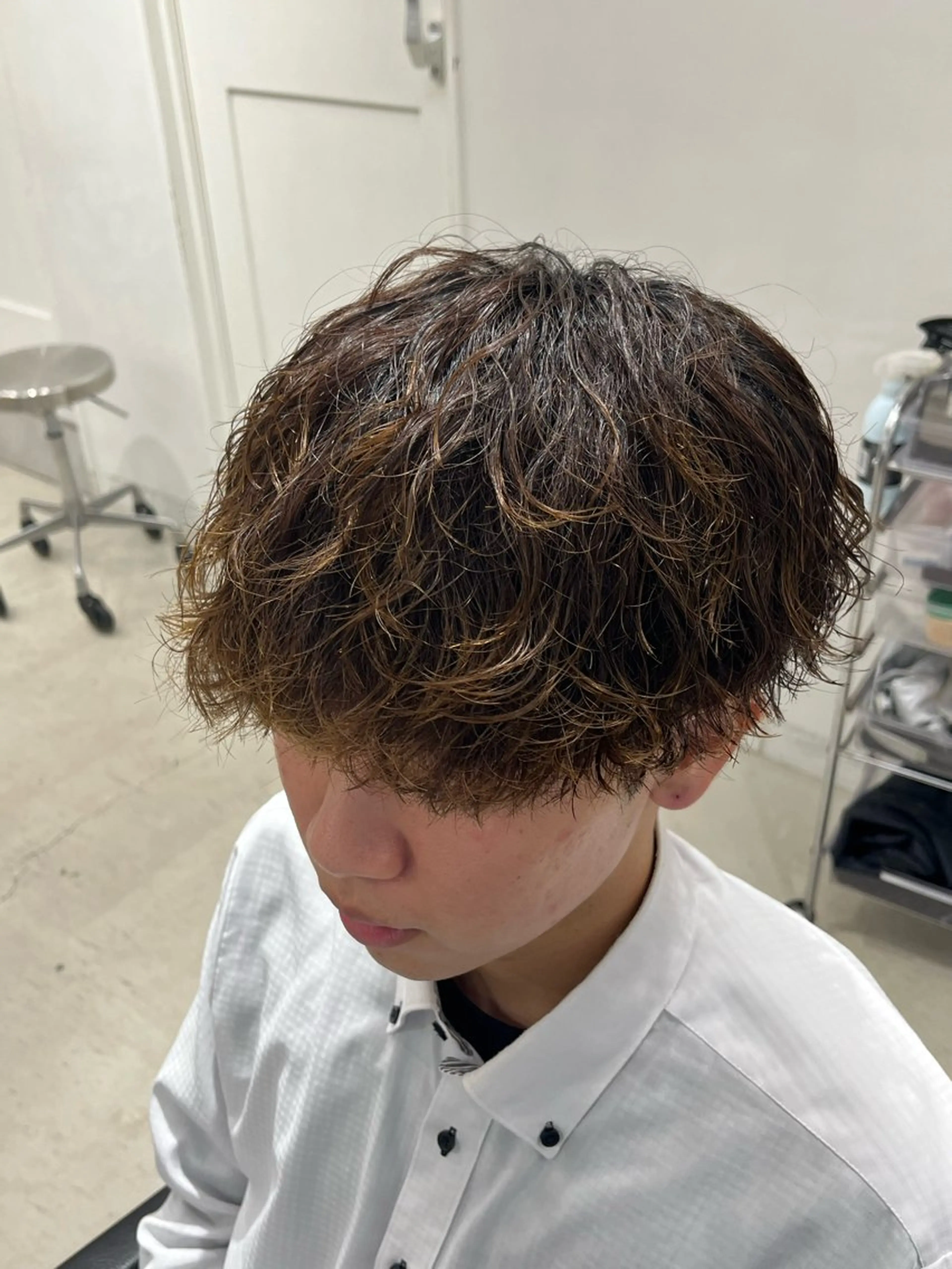 パーマ メンズ 深谷 侑亮のヘアスタイル