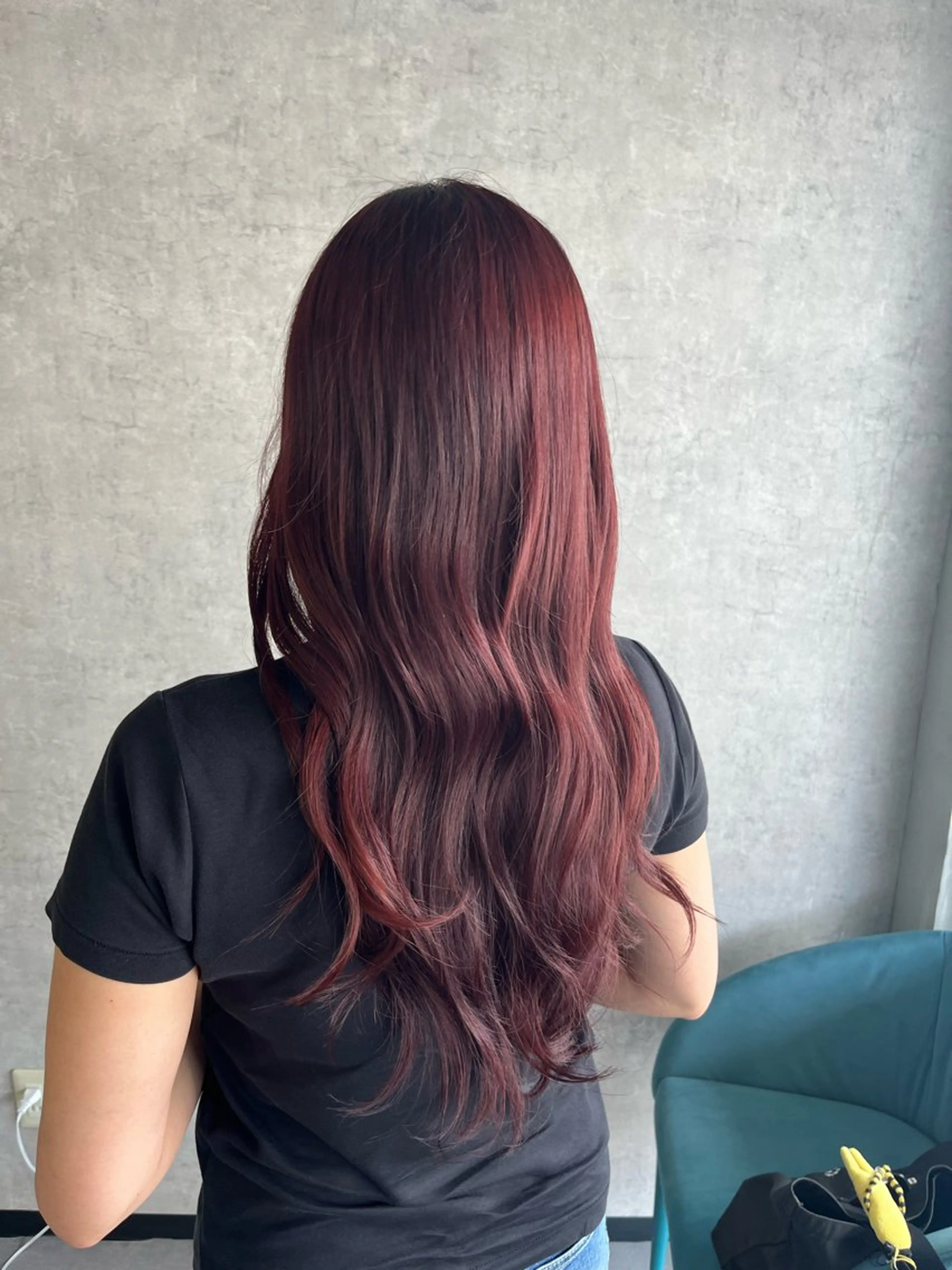 カラー 宇座 杏音のヘアスタイル