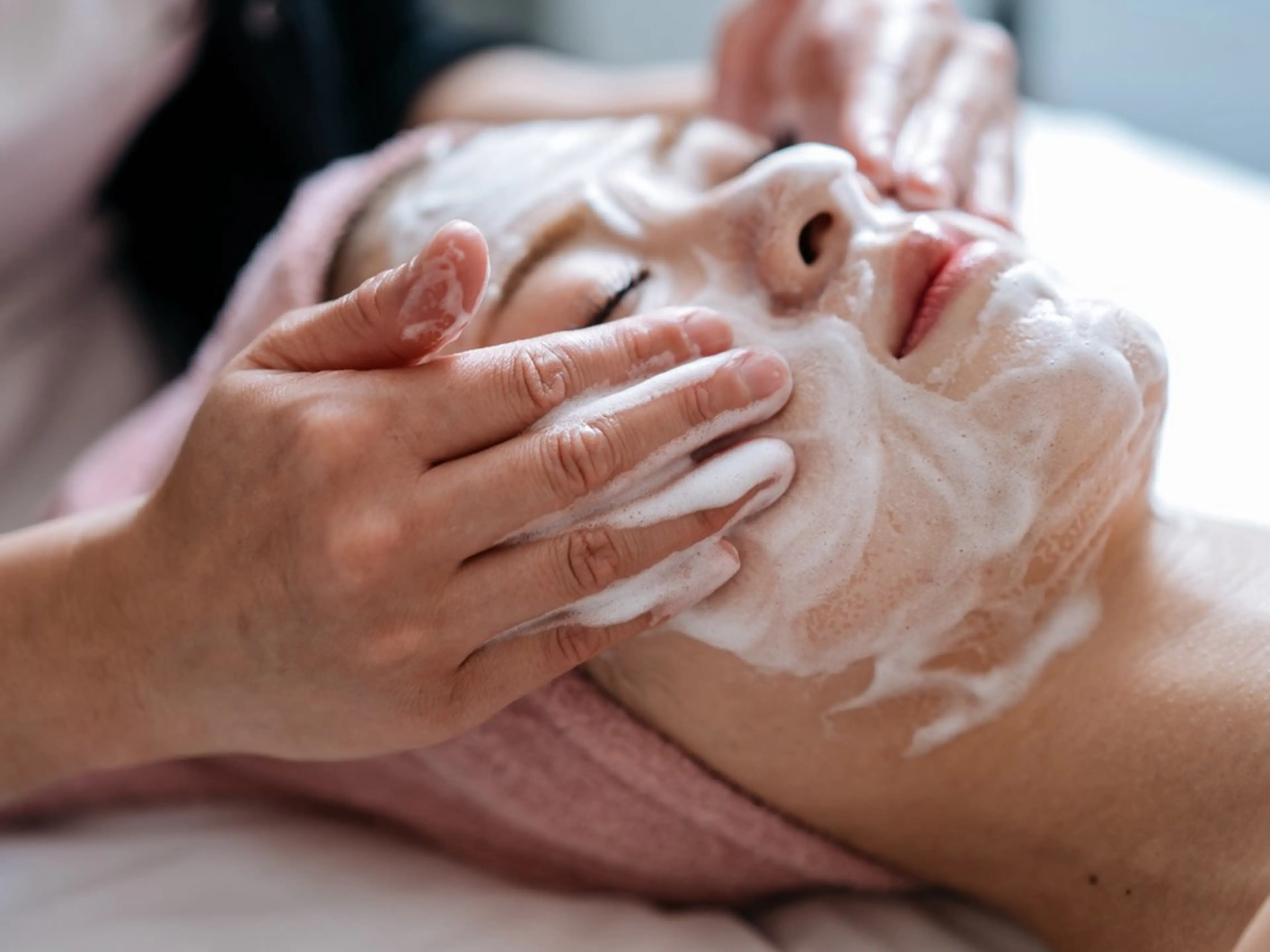 エステ リラク 【肌質改善・リフトアップ専門店】セラピックエステ美極所属・羽賀 茉衣子のエステ・リラクイメージ