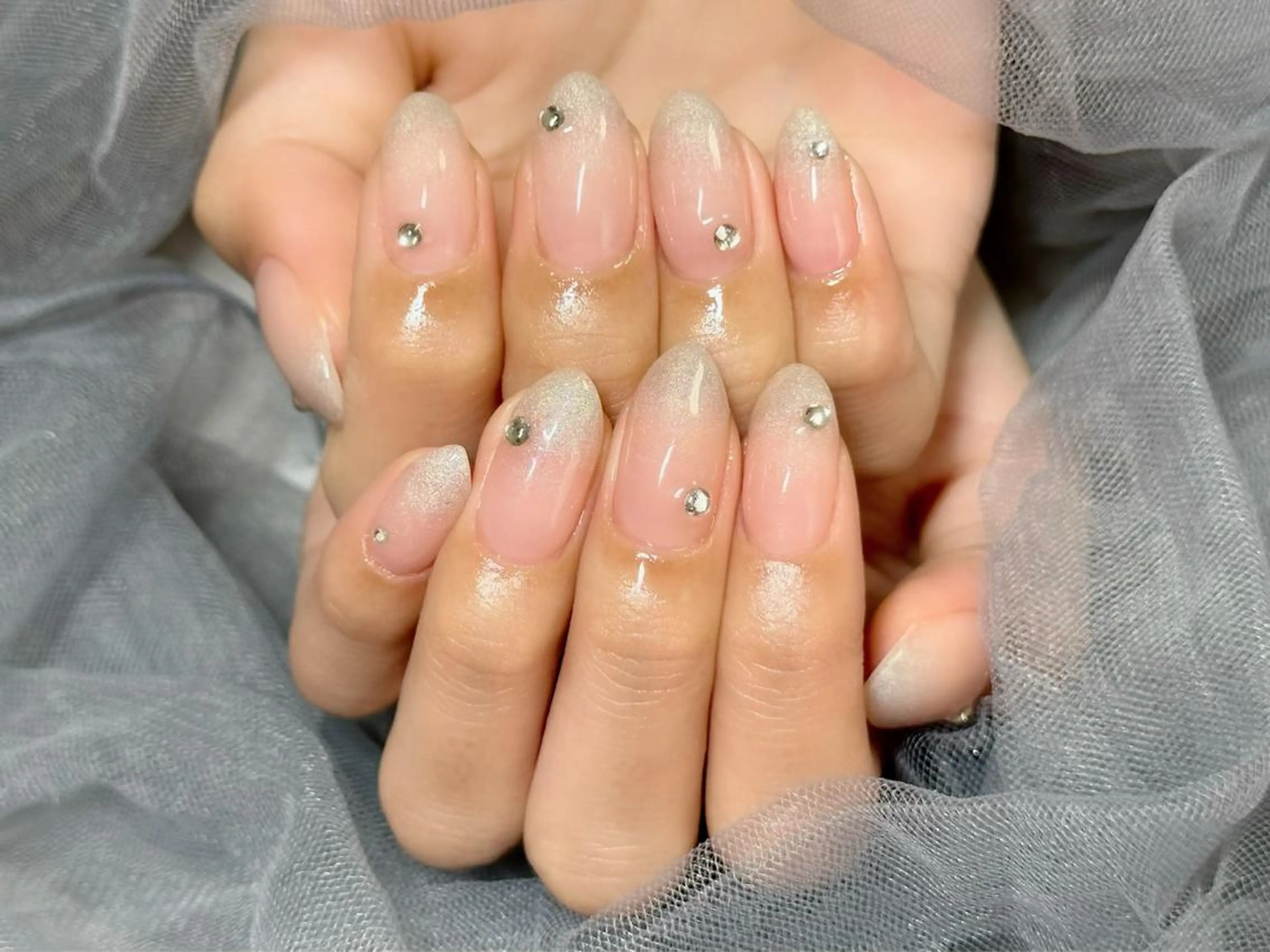 ネイル グラデーション ラメ(グリッター) ラメグラデーション ハンドネイル Nail Salon KURELLYのネイルデザイン