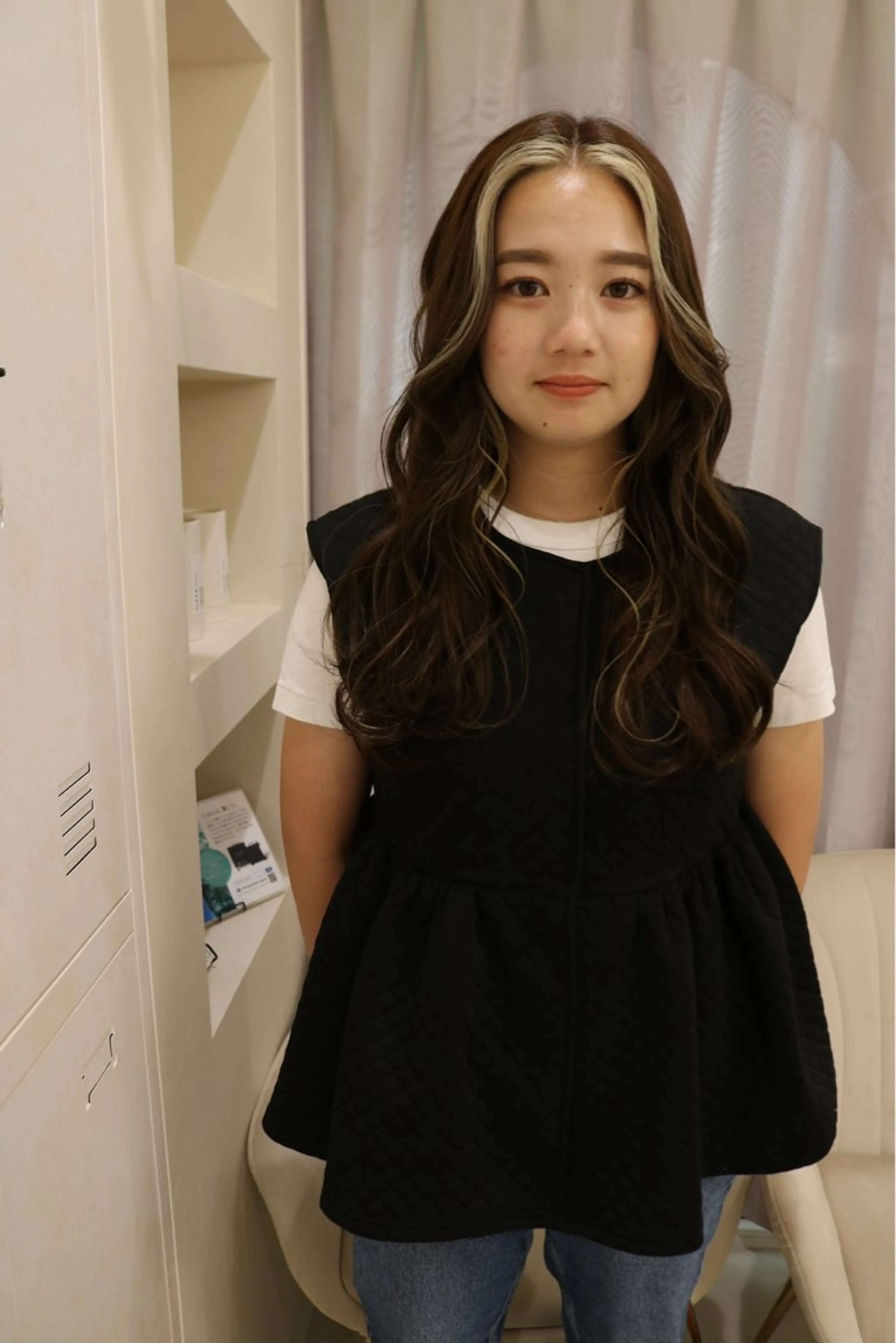 セミロング カラー カット ヘアカラー トリートメント 松村 澪里のヘアスタイル