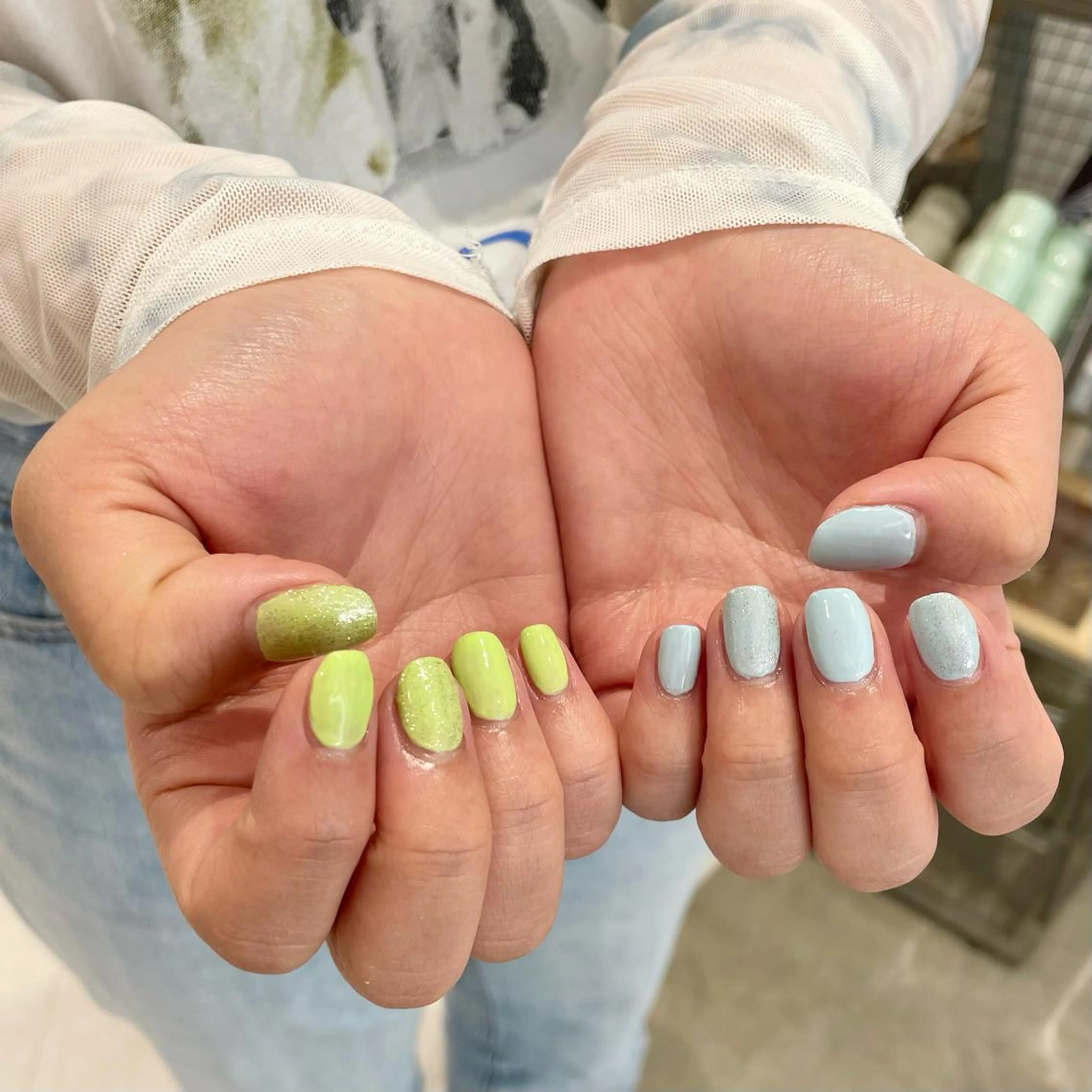 セミロング カラー パーマ ヘアアレンジ メンズ キッズ ネイル マツエク・マツパ アイブロウ mona/ ストレートスタイル✨のヘアスタイル