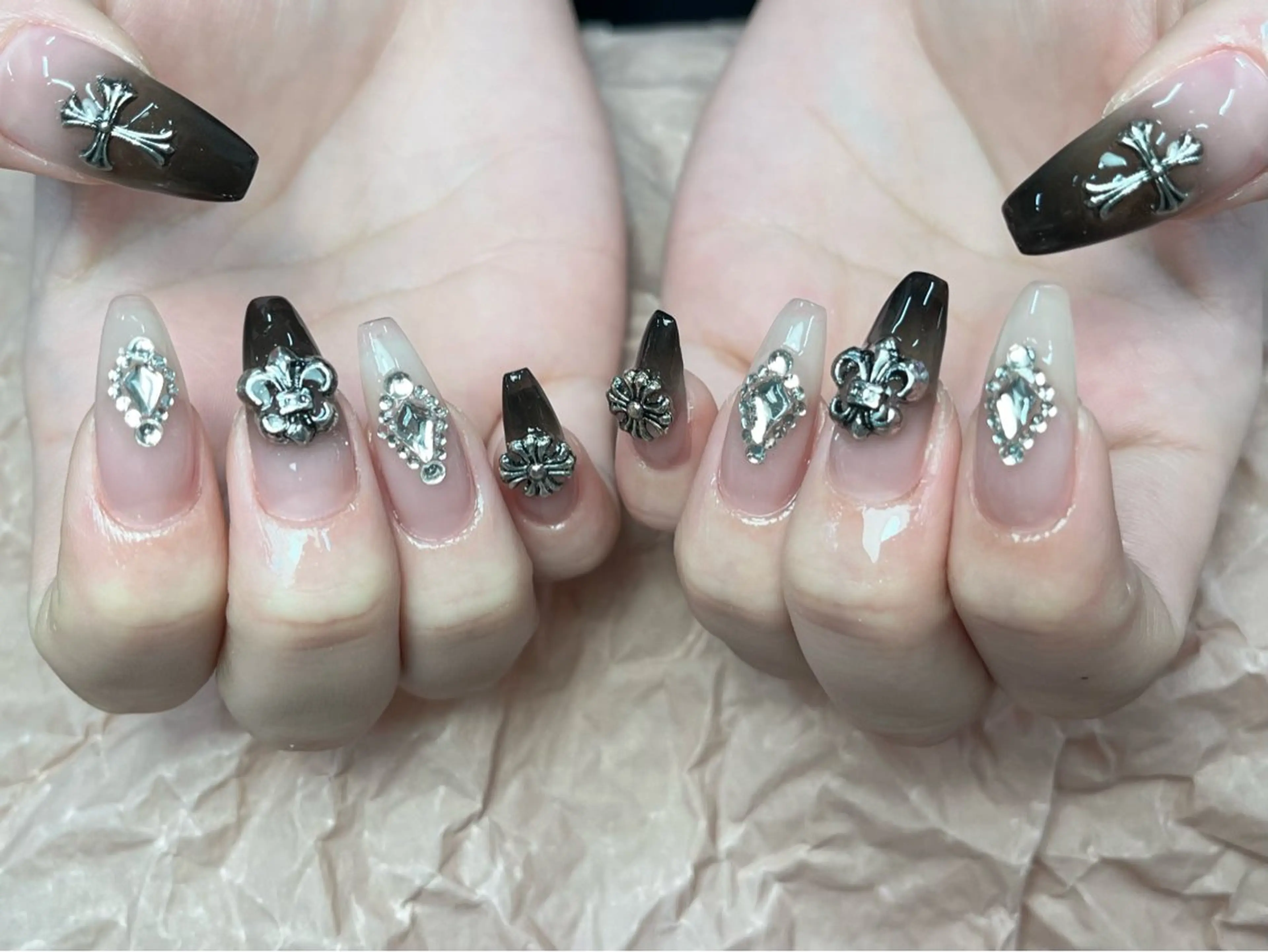 ネイル ToliyDeliy Nail Salonのネイルデザイン