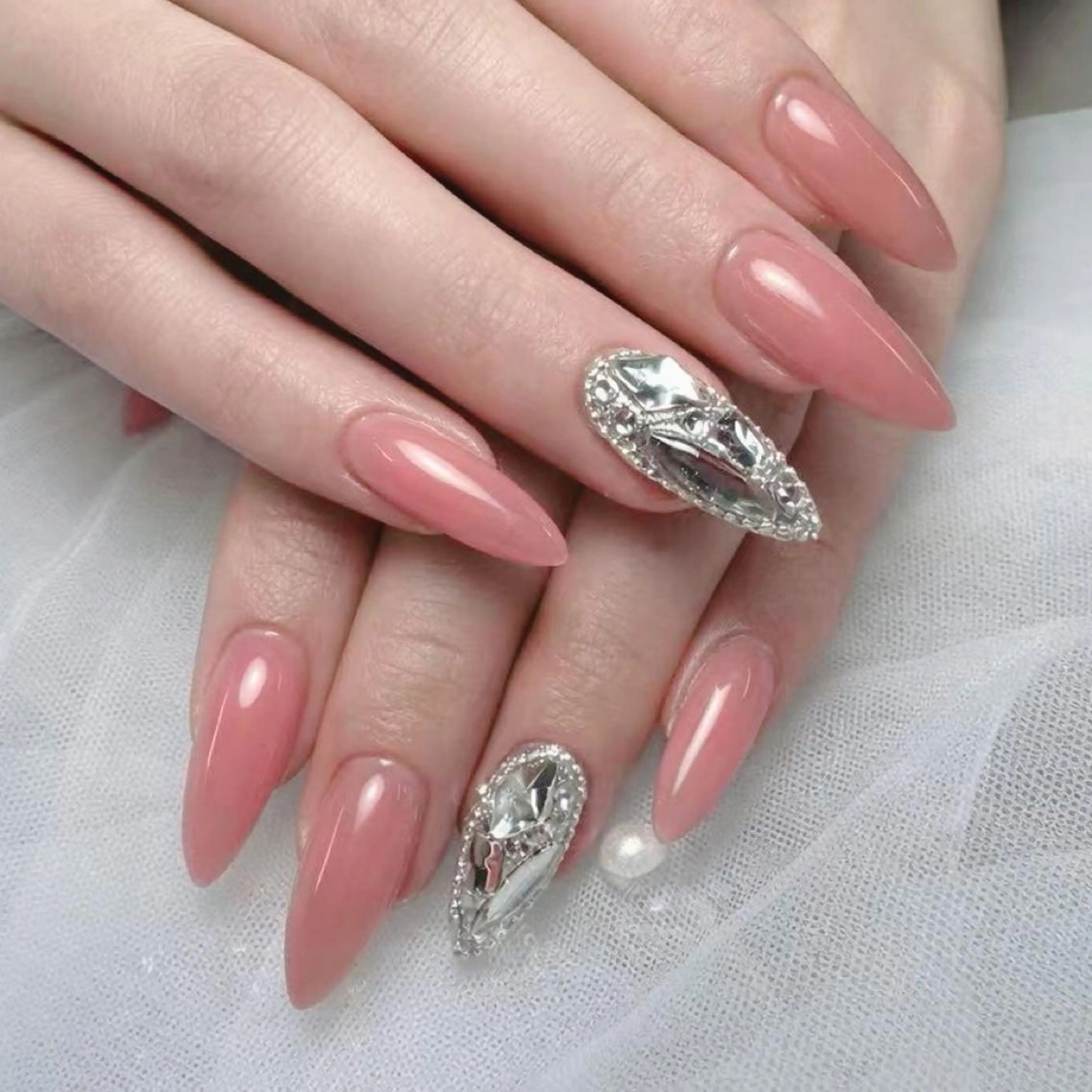 ネイル queens nailsalonのネイルデザイン