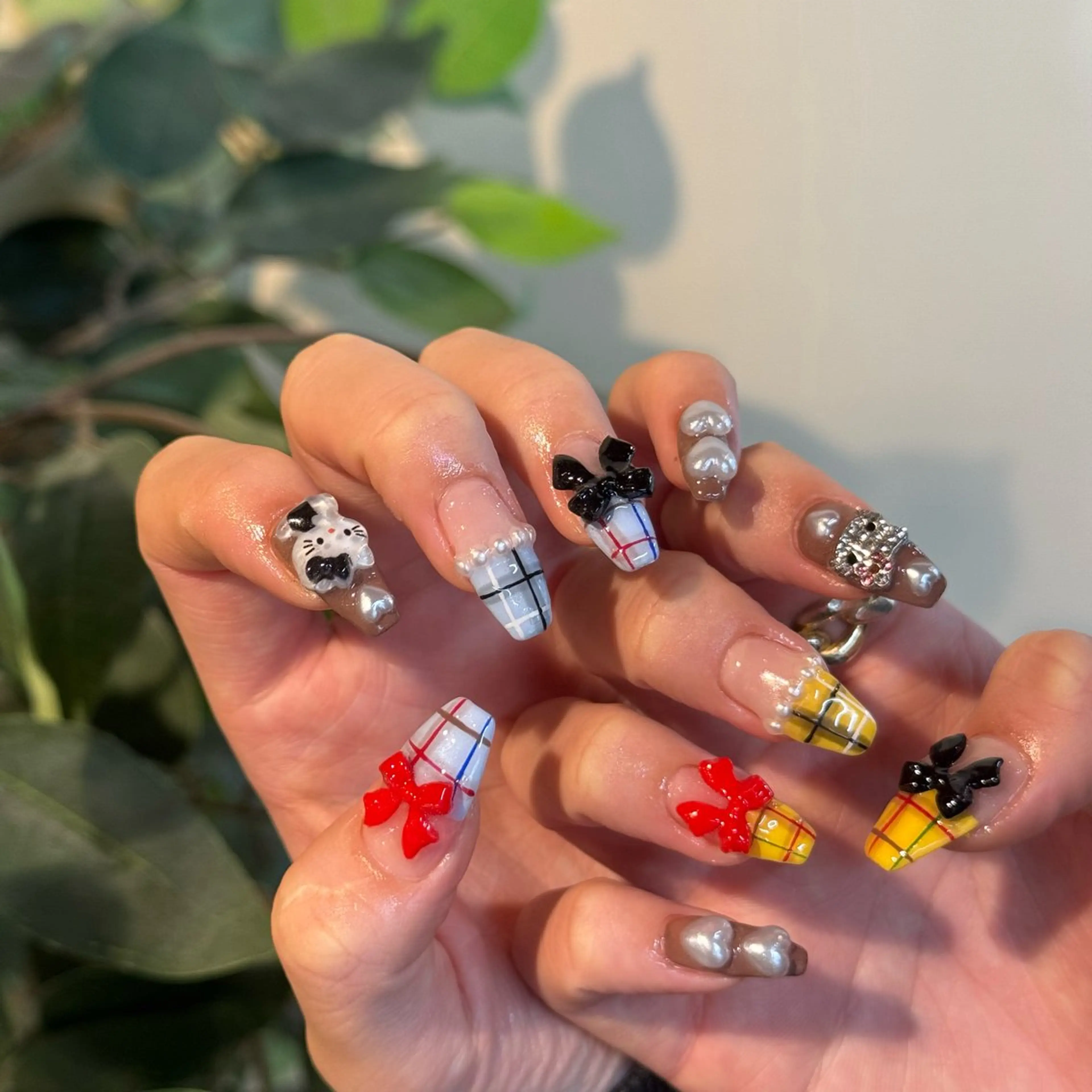 ネイル 持ち込み ハンドネイル ☁️BLITZ 🎀笠原雪音🎀のネイルデザイン