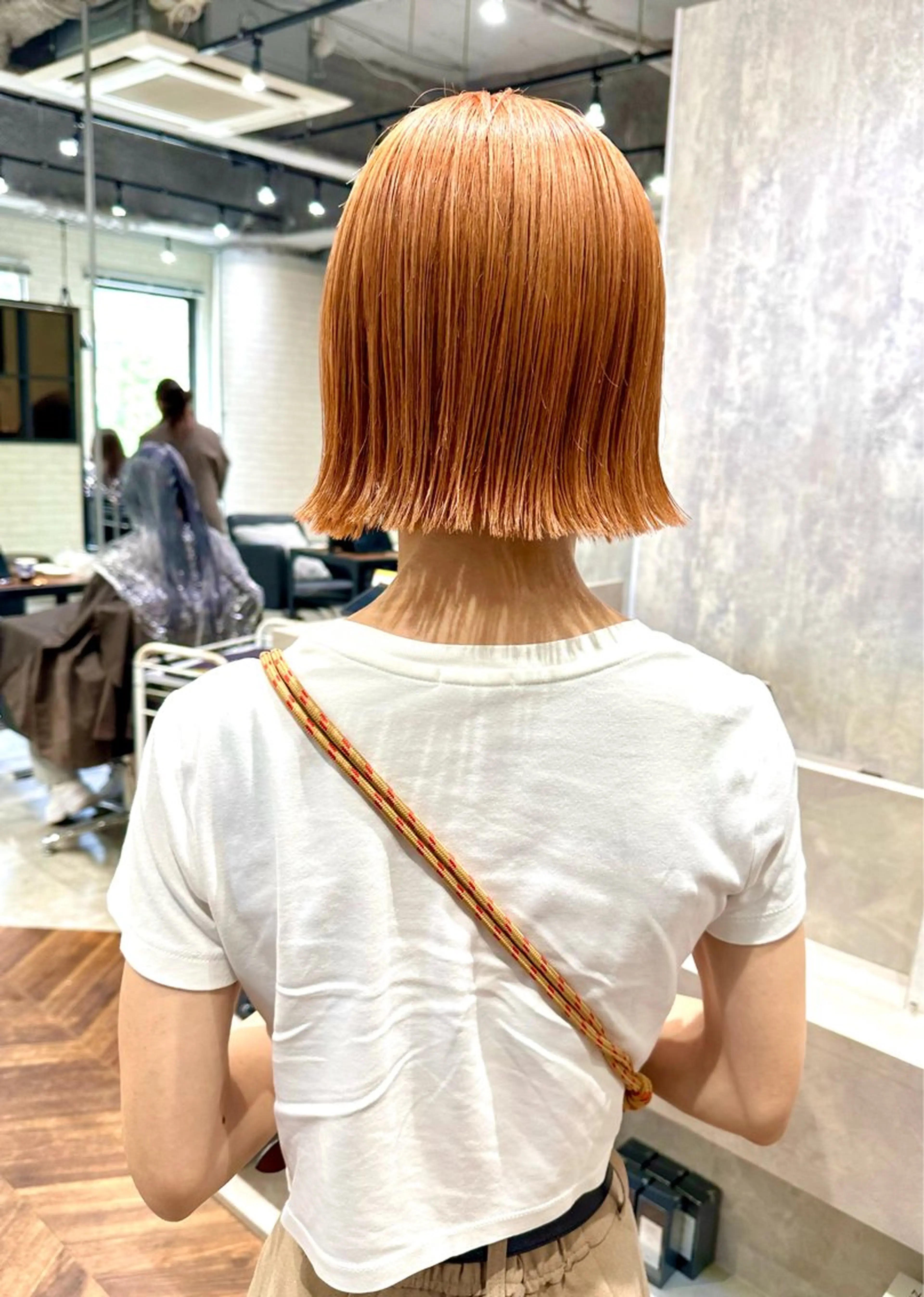 ショート カラー ベージュカラー ブリーチ オレンジ オレンジベージュ ボブ ヘアカラー トリートメント レイヤー/ボブ/ 顔周り/yukinaのヘアスタイル