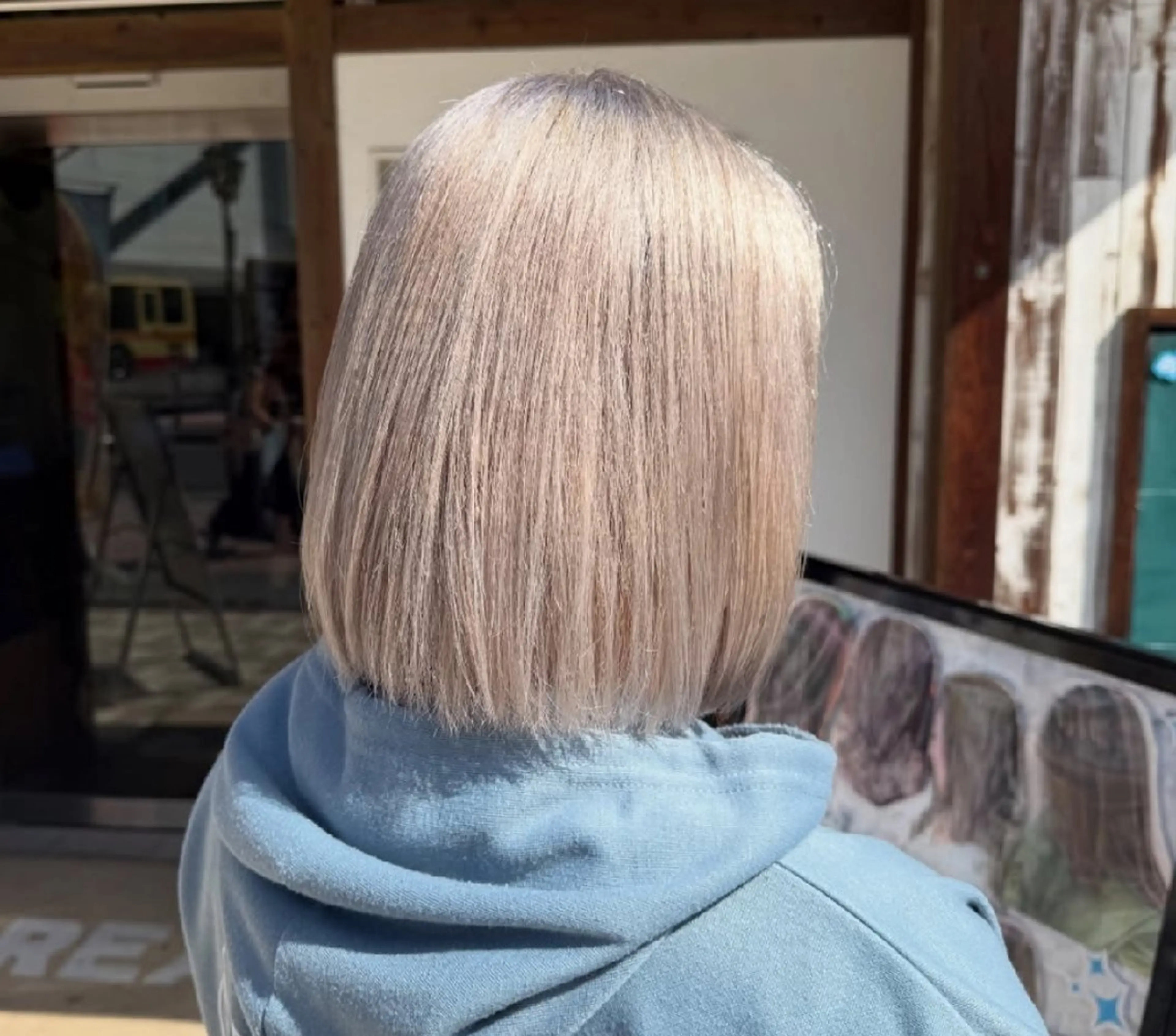 カラー ハイトーンカラー 髪質改善 髪質改善♡臼井 暖音のヘアスタイル