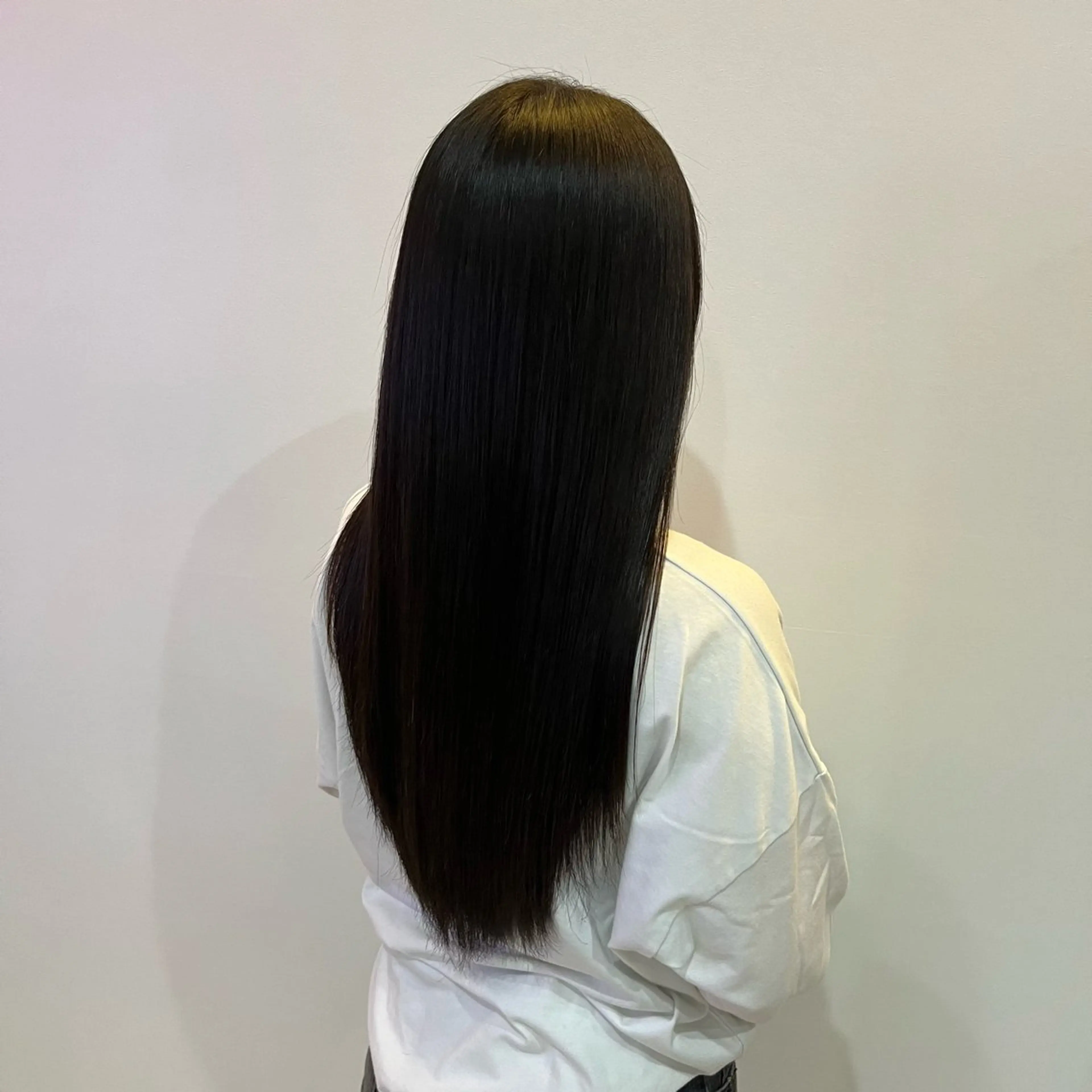 ロング 中島 日菜のヘアスタイル