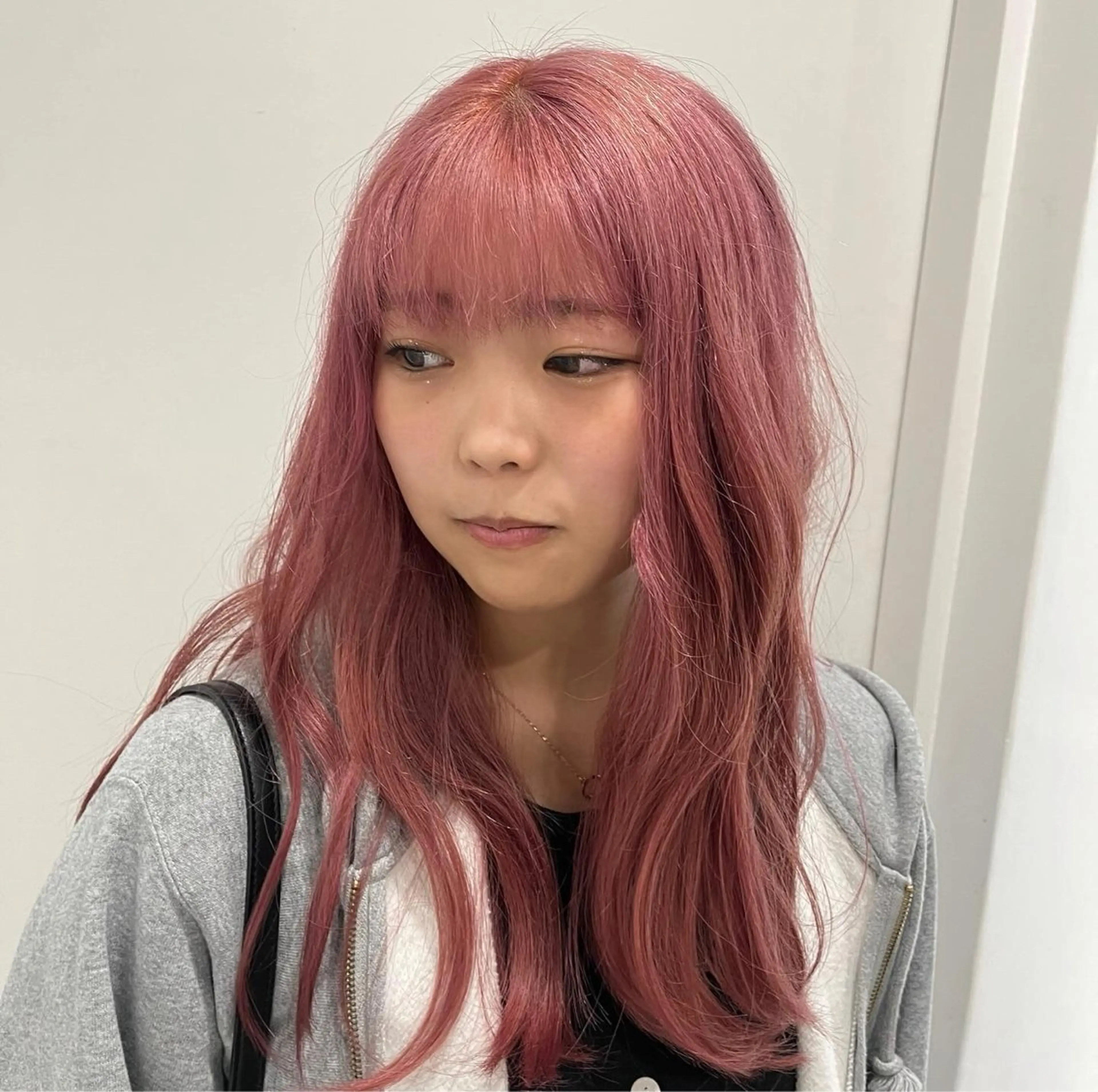 ロング カラー ピンクカラー 縮毛矯正/ハイトーン /パーマ/せき🧸のヘアスタイル