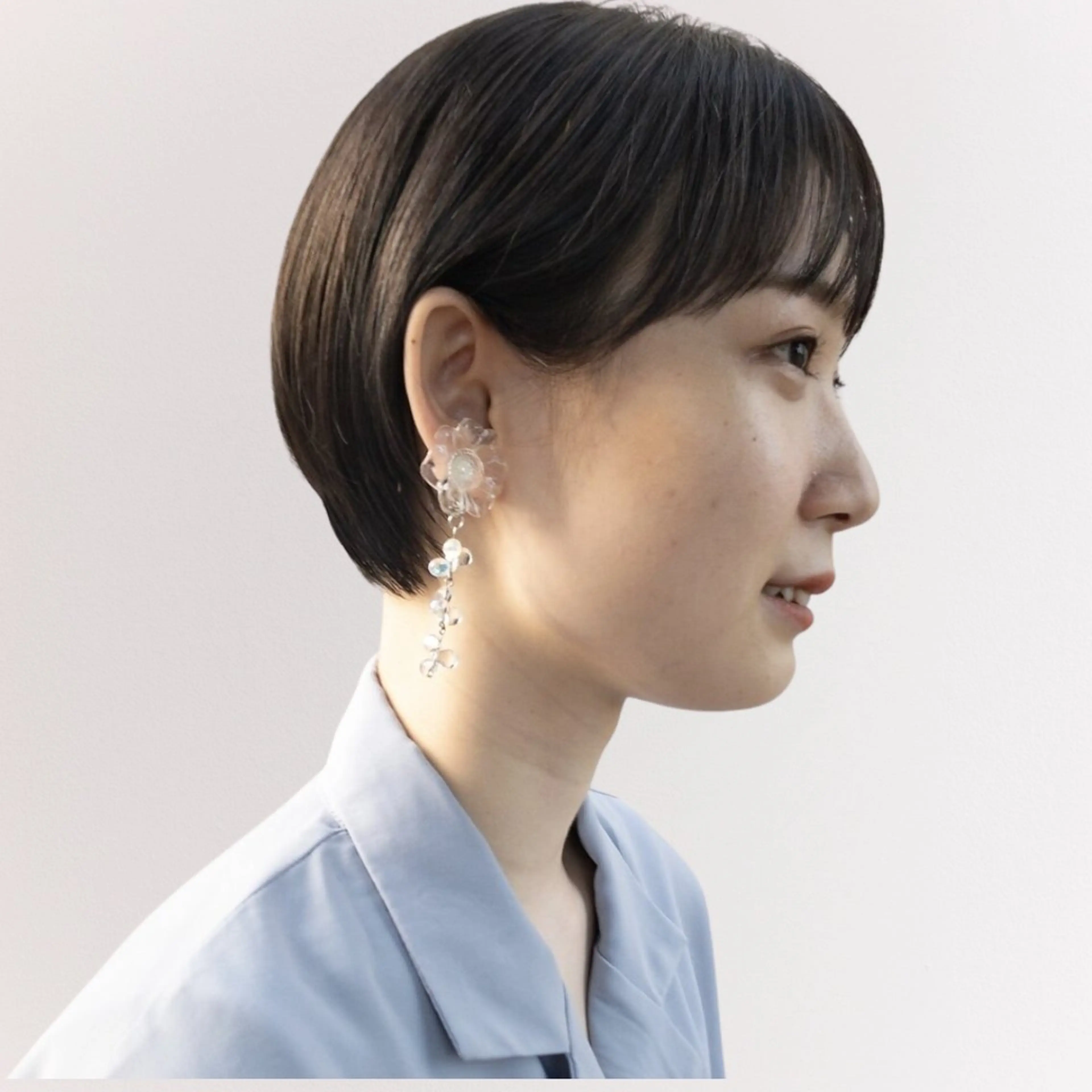 ショート カラー ナチュラルに目を惹く デザイン/KOHNOのヘアスタイル