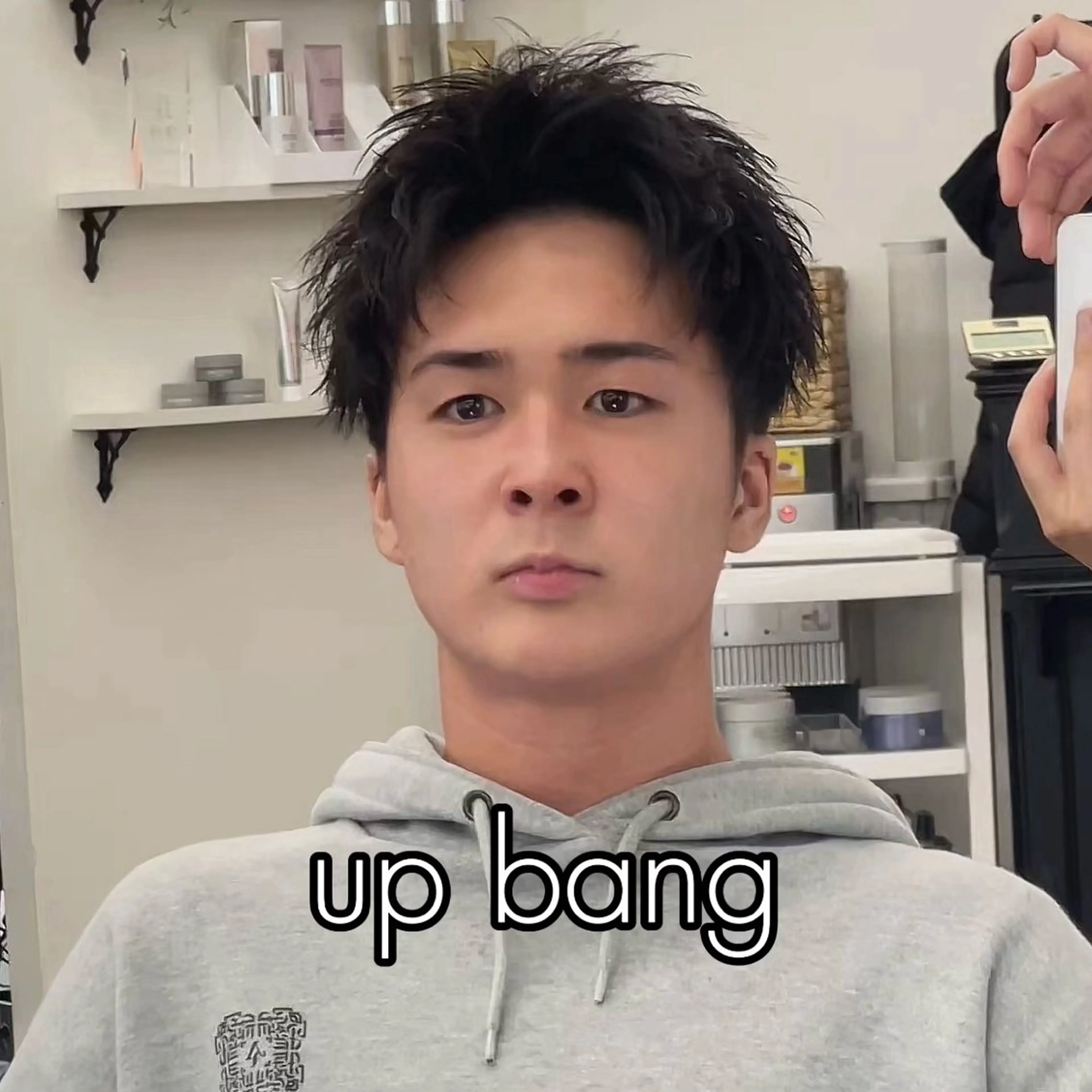 ショート ハイライト 韓国風ヘア レイヤーカット ショートヘア 縮毛矯正 カット 🫧 下島友弥 【メンズ特化美容師】のヘアスタイル