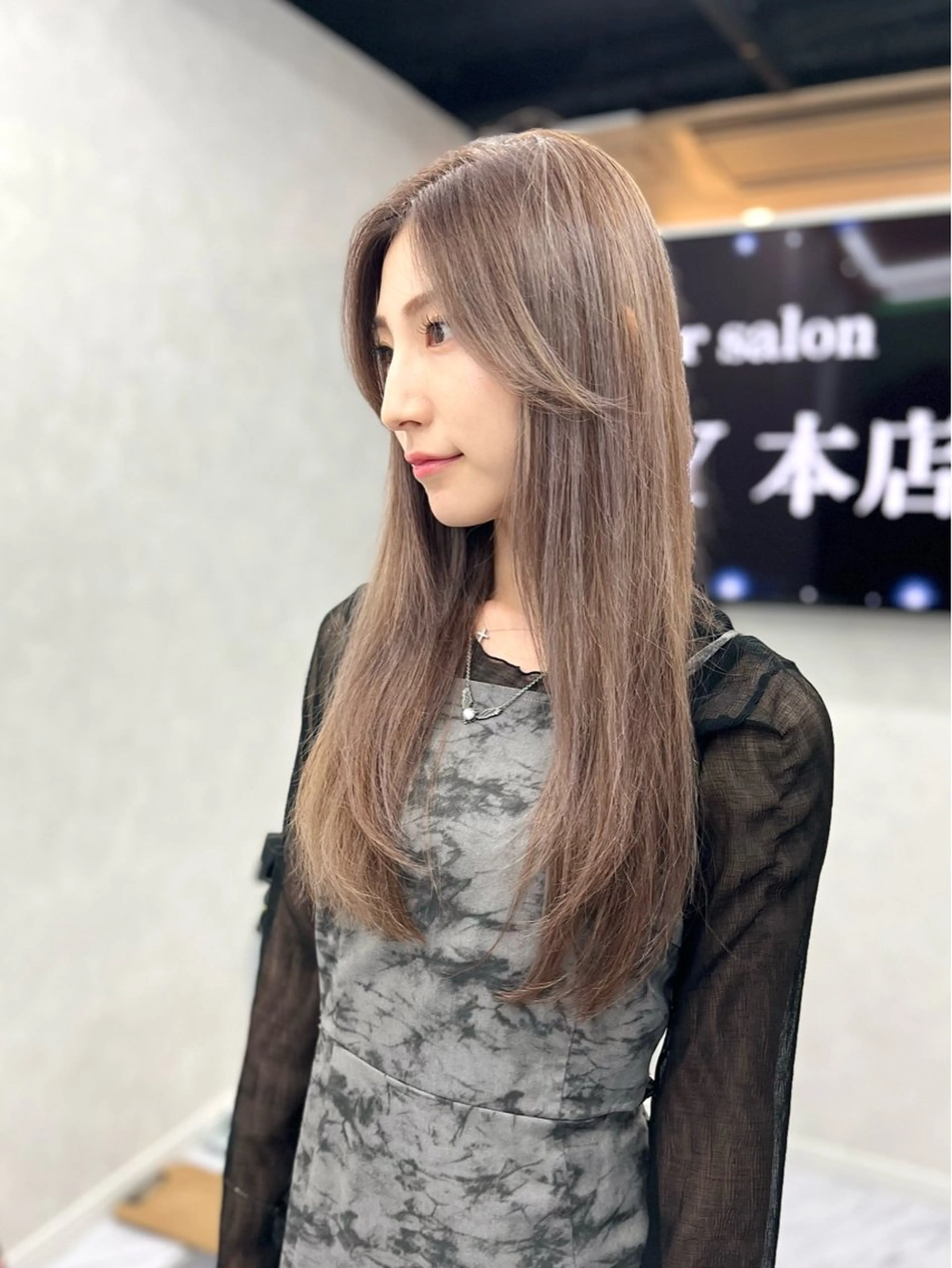 ロング カラー ヘアアレンジ 🎨カラー満足度 500%💫ヅル💫のヘアスタイル