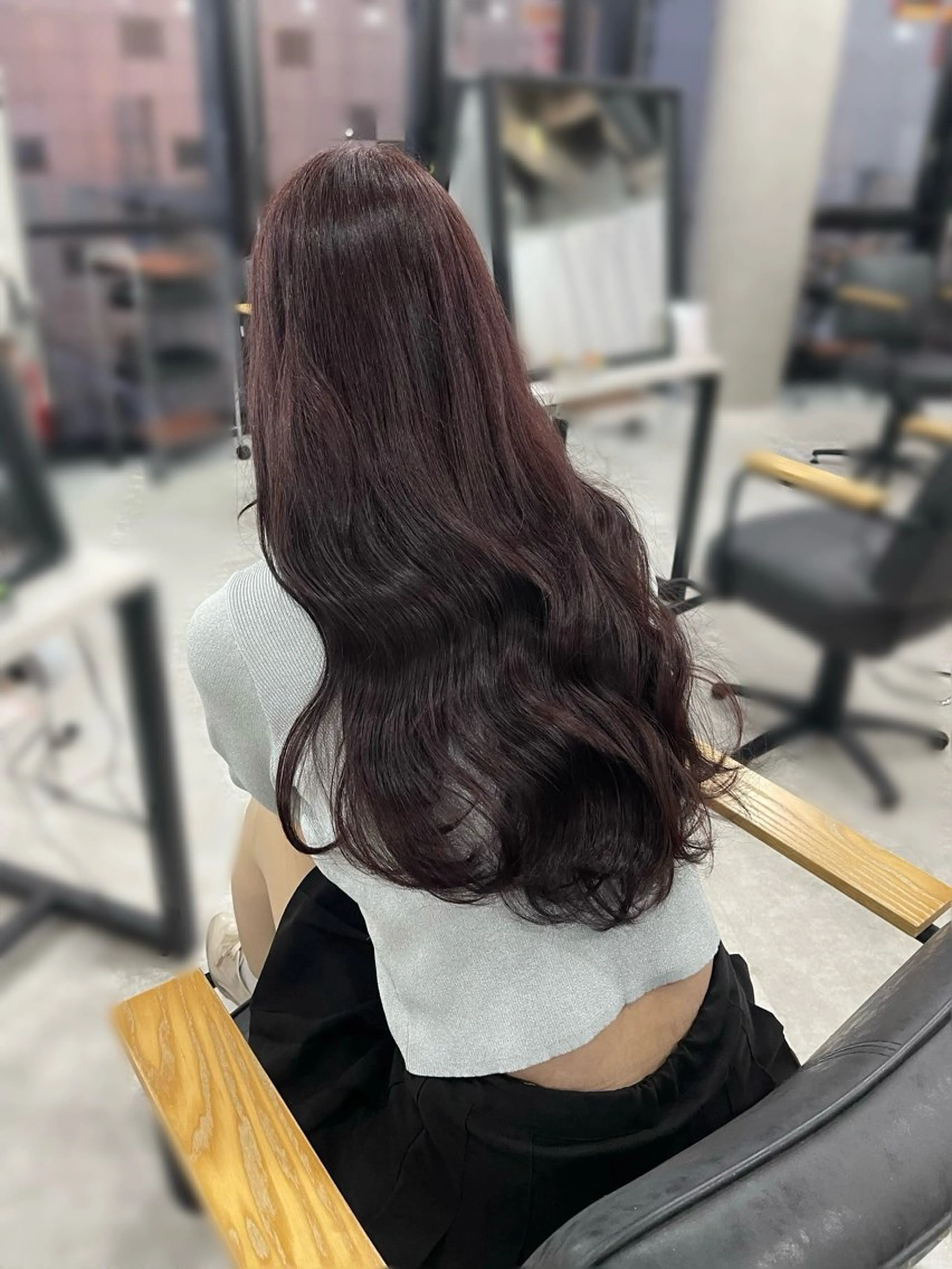 ロング カラー ラベンダーカラー ラベンダーピンク ピンクカラー ヘアカラー トリートメント 盛れる顔まわり✨🎀 レイヤー別所好葉のヘアスタイル