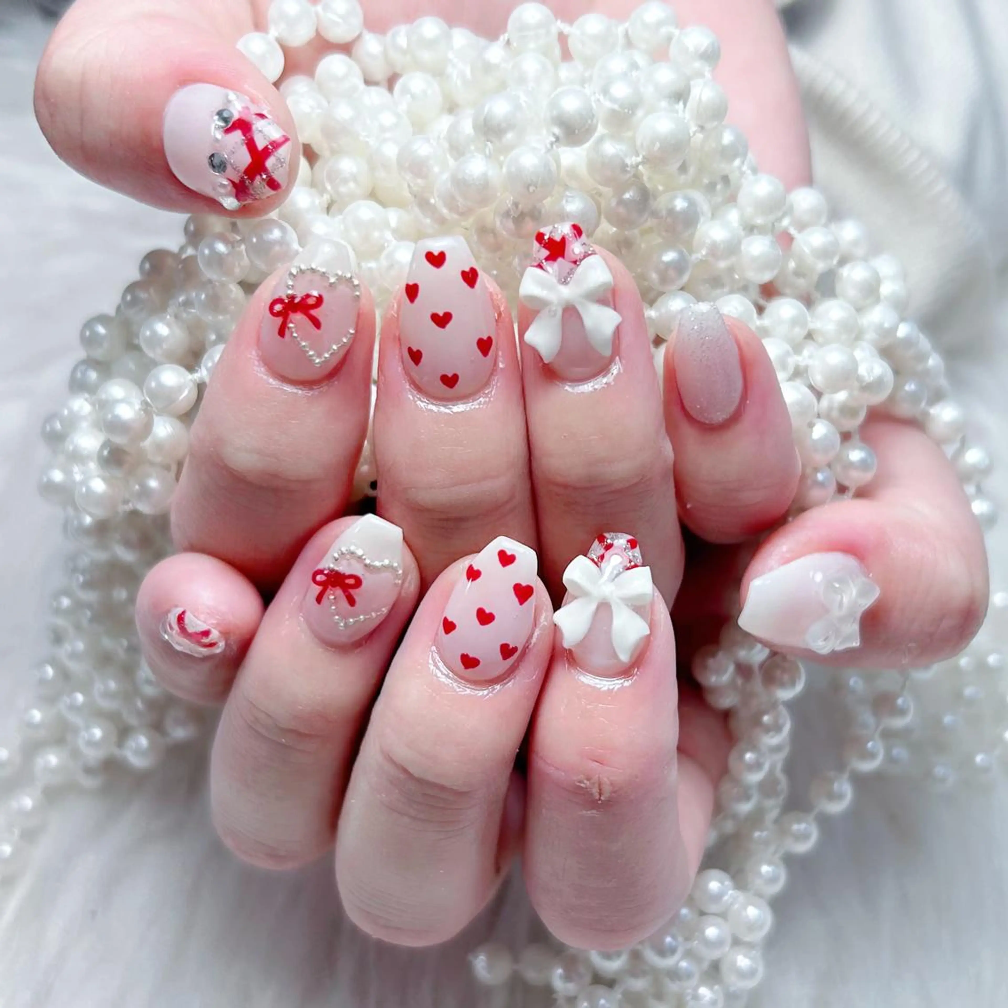 ネイル 🎀まゆ 🪽🐾のネイルデザイン