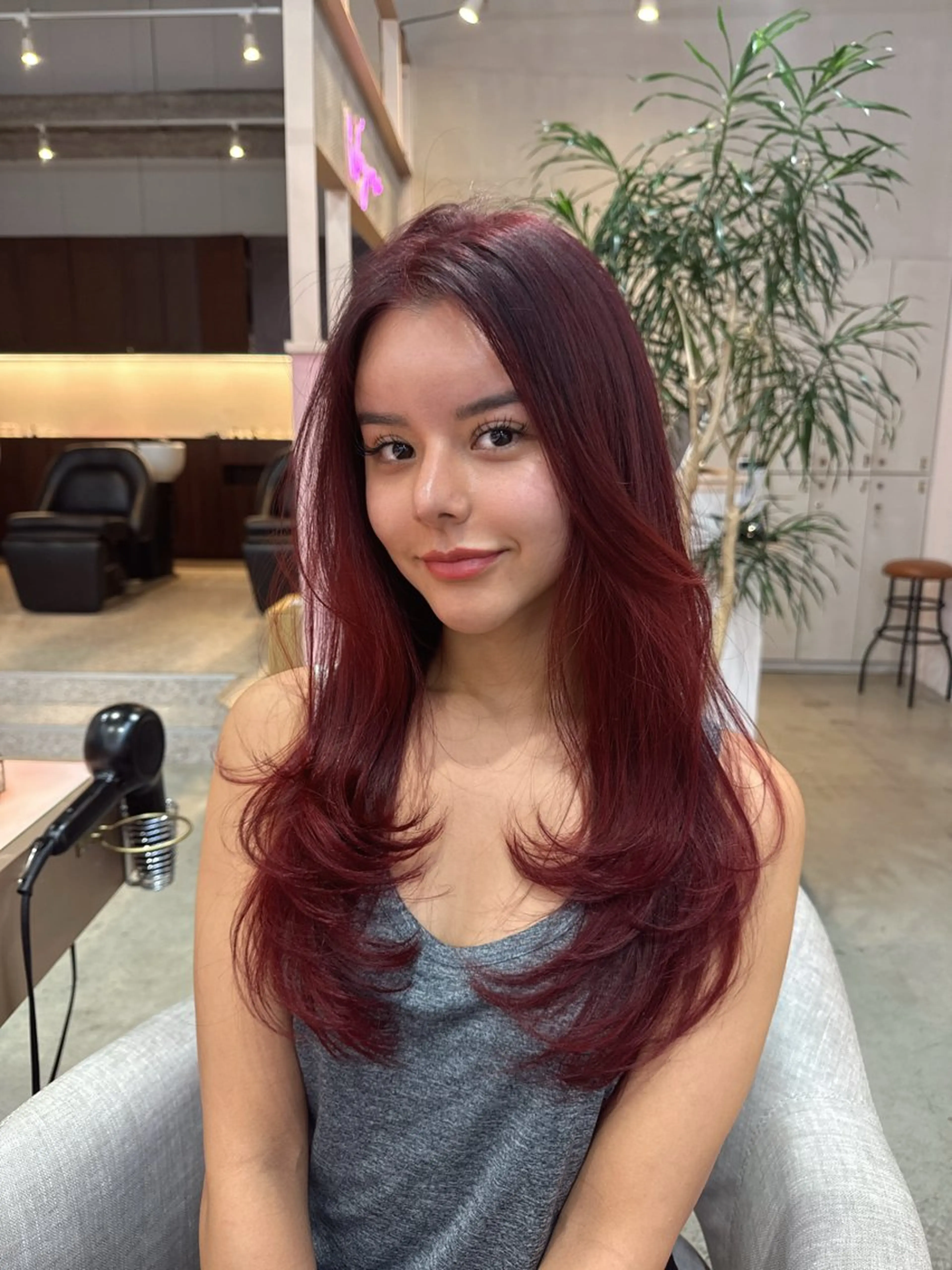 ロング カラー Miu 名古屋カット ミディアム/ピンク髪のヘアスタイル