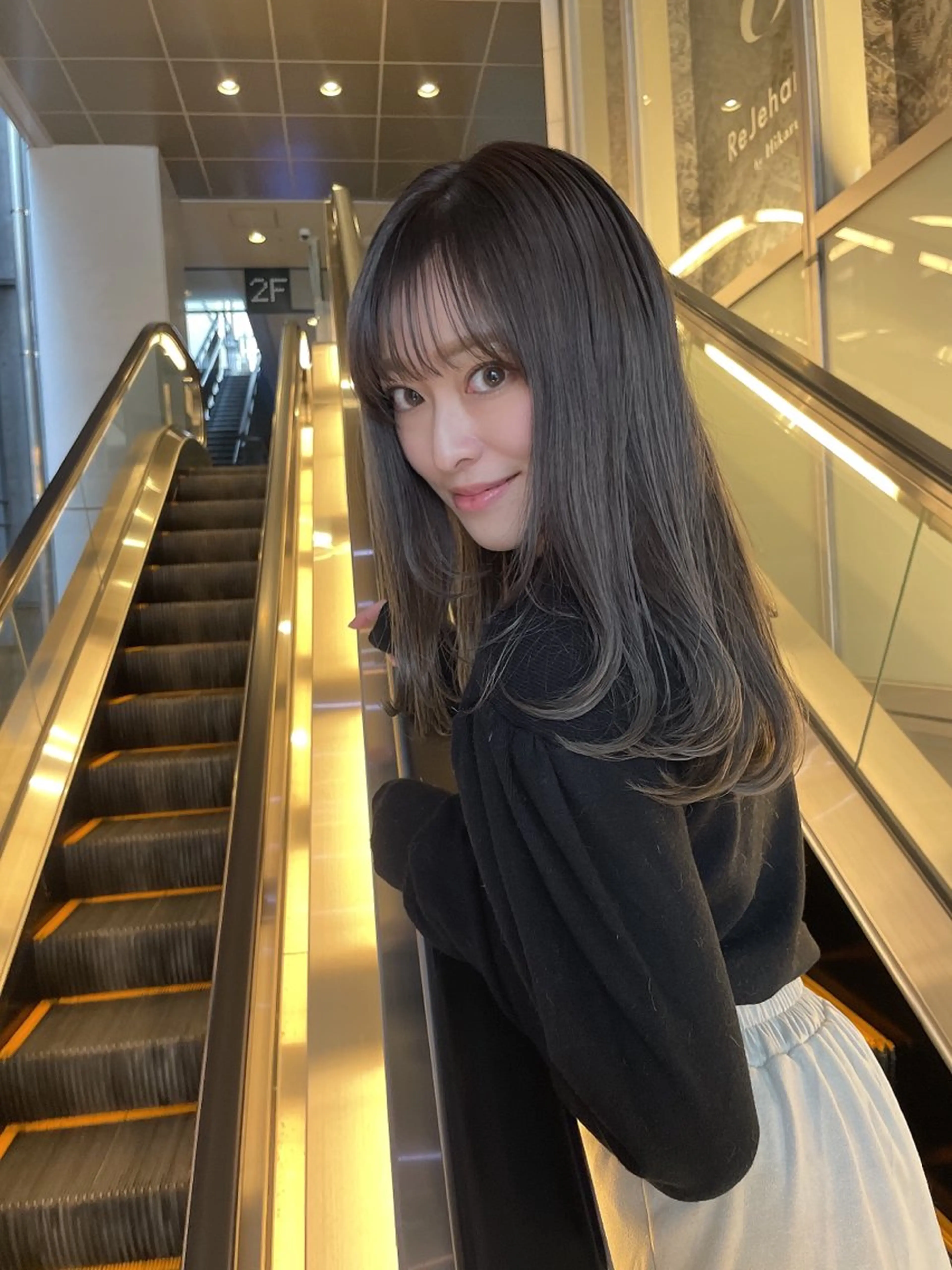 ロング カラー カット ヘアカラー トリートメント 髪質改善will hairdesignのヘアスタイル