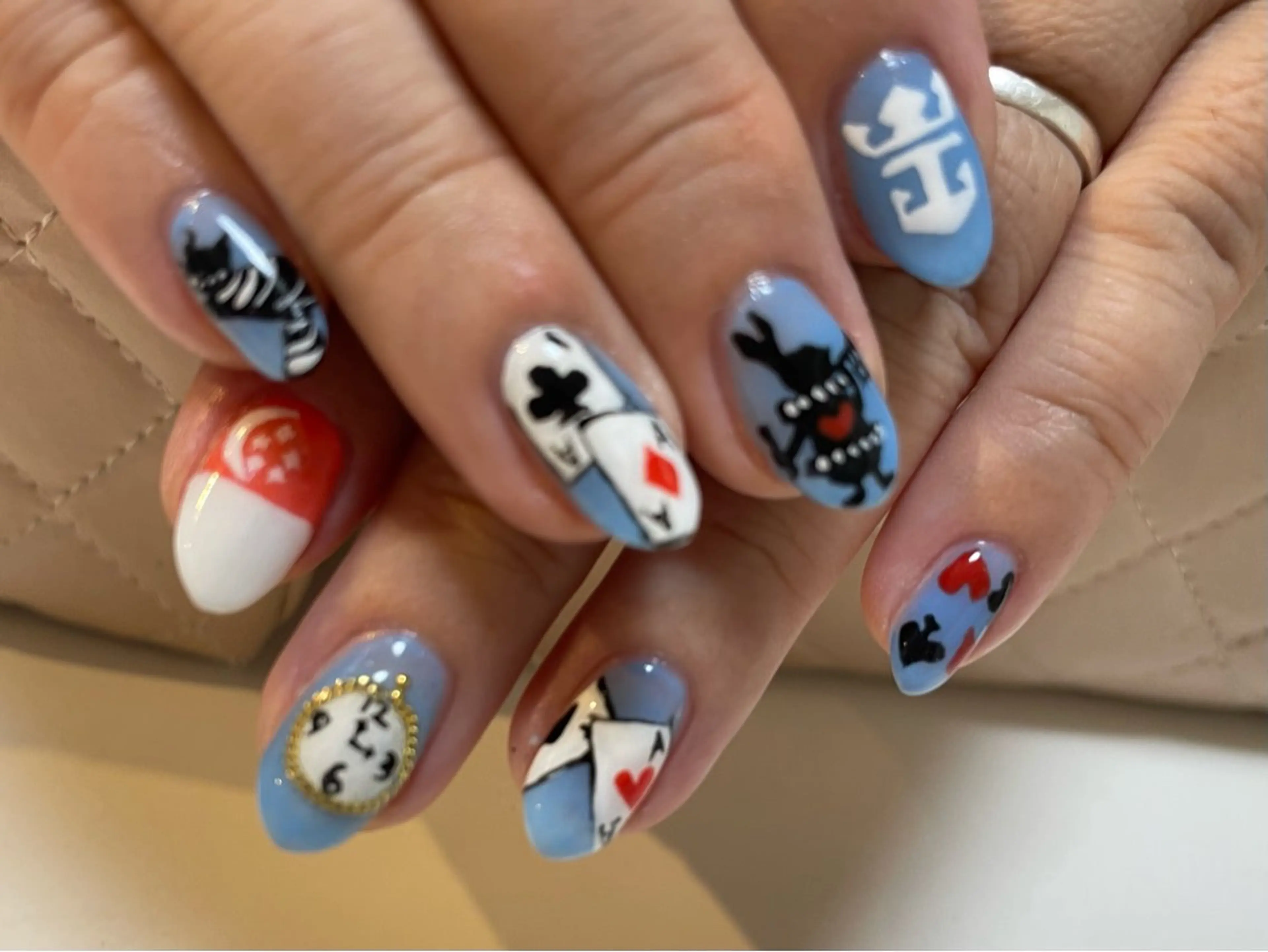 ネイル manis .のネイルデザイン