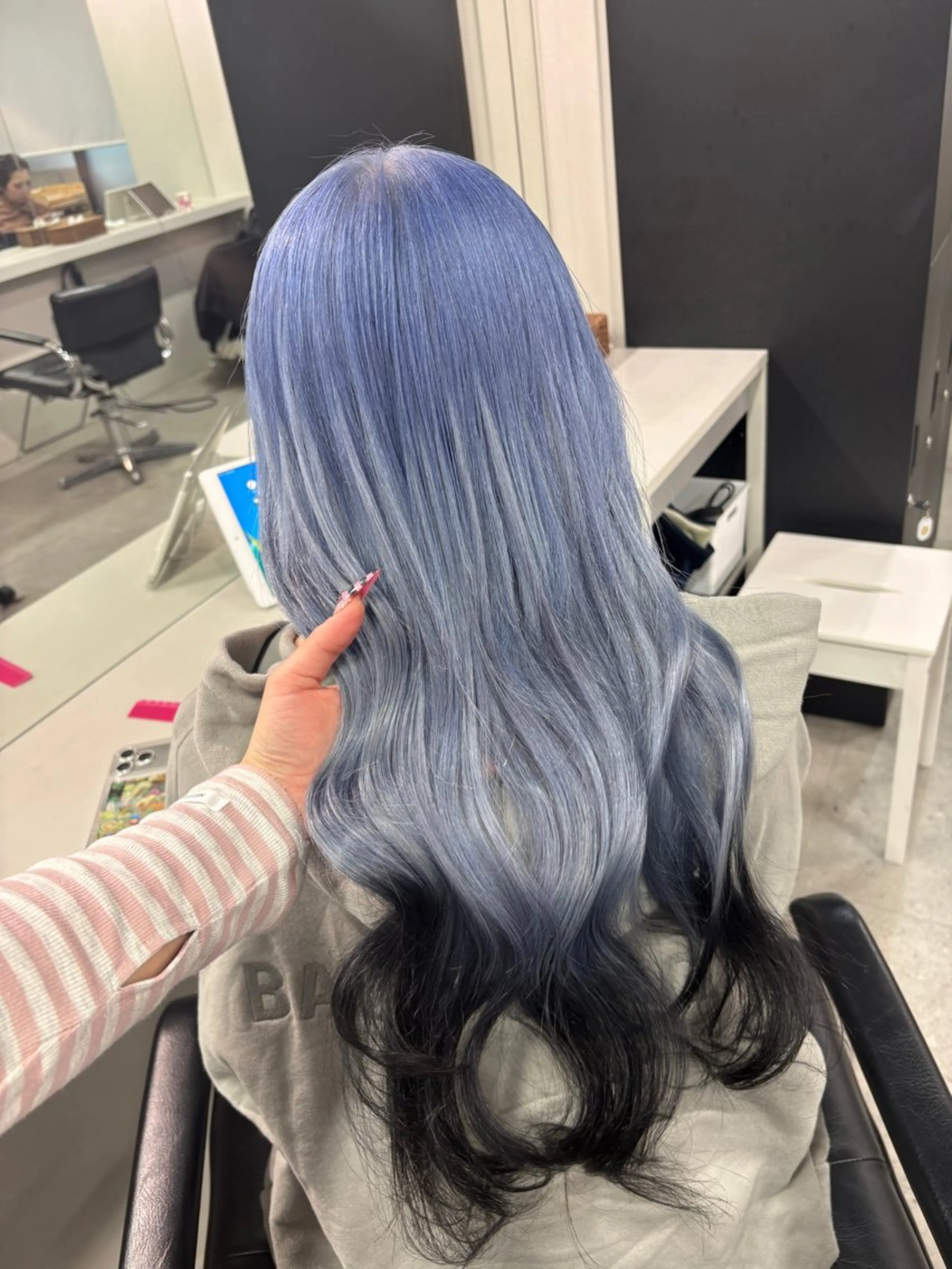 ロング カラー ヘアアレンジ プルエクステ ブリーチ エクステ カット ヘアカラー エクステ 🪸店長ハイトーン エクステmisakiのヘアスタイル
