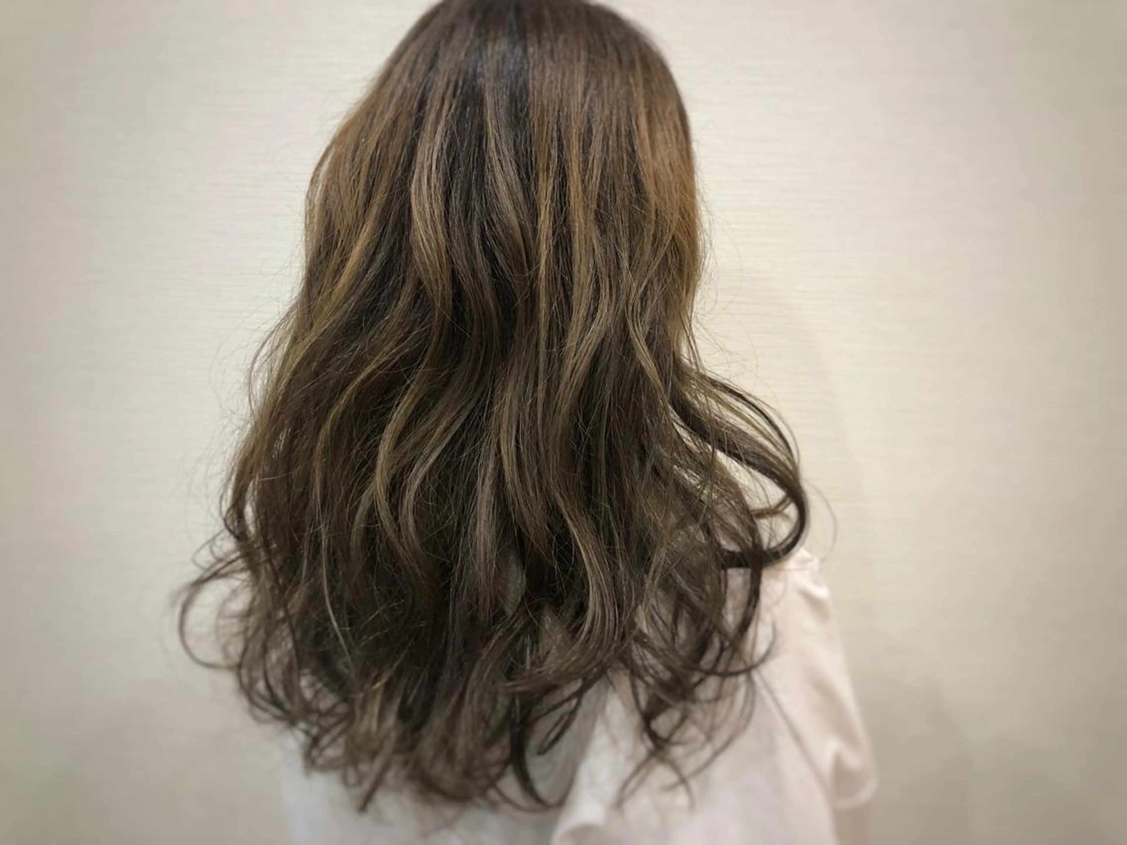 セミロング ハイライト 似合わせボブ特化 mayaのヘアスタイル