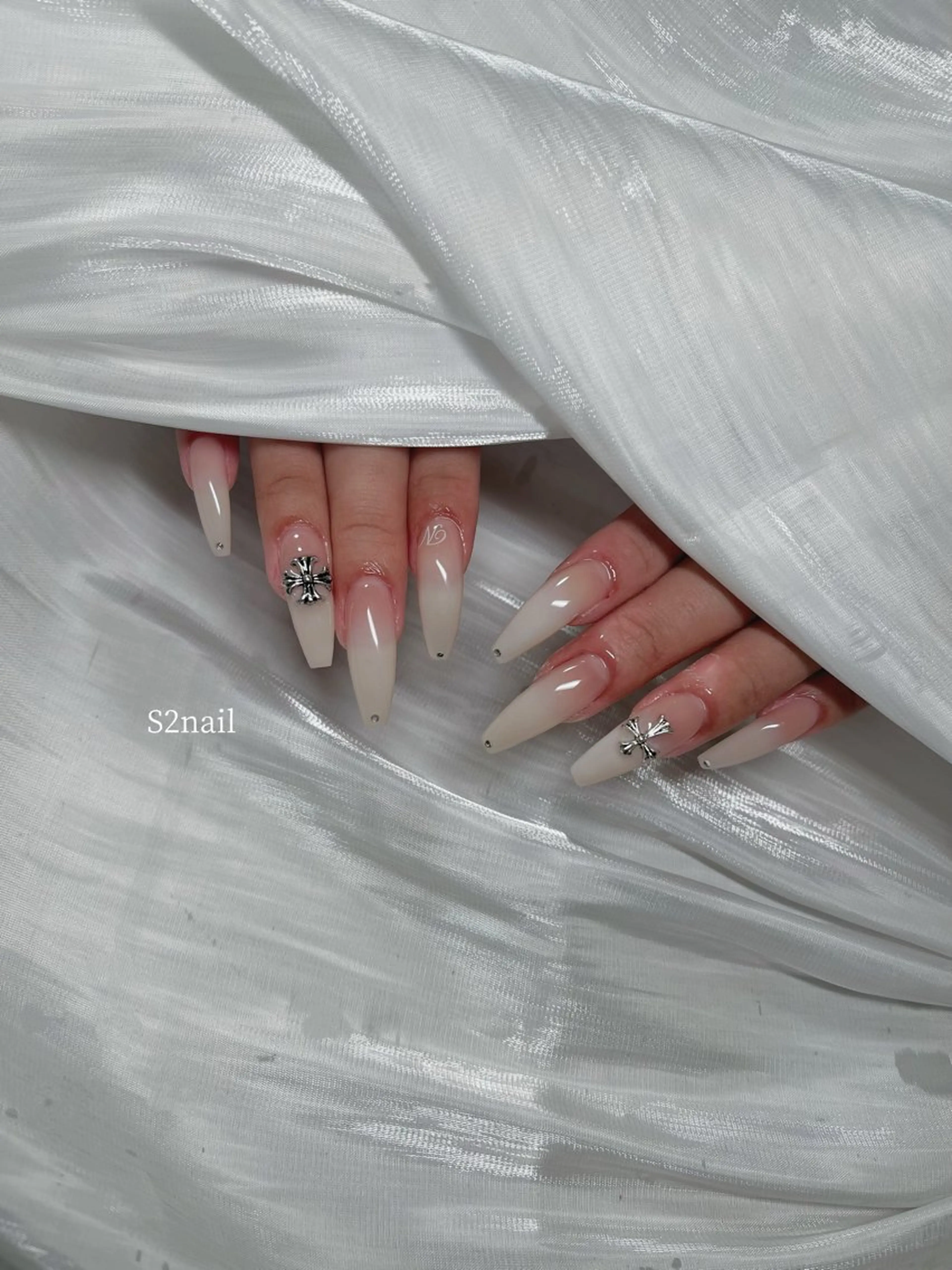 ネイル ハンドネイル S2 nailのネイルデザイン