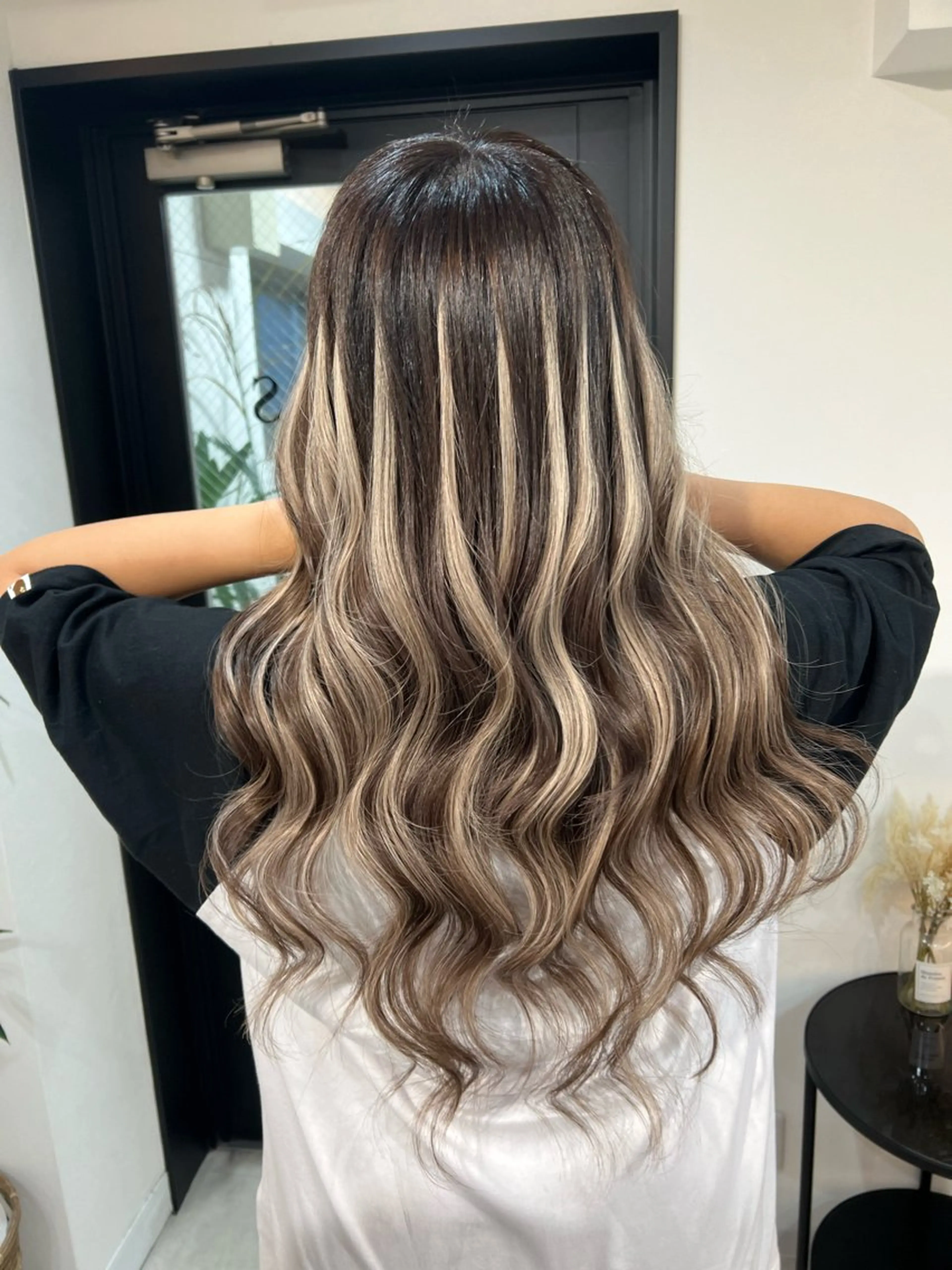 ミディアム ヘアカラー エクステ ✨ハイトーン/シール エクステ✨♠優羽のヘアスタイル