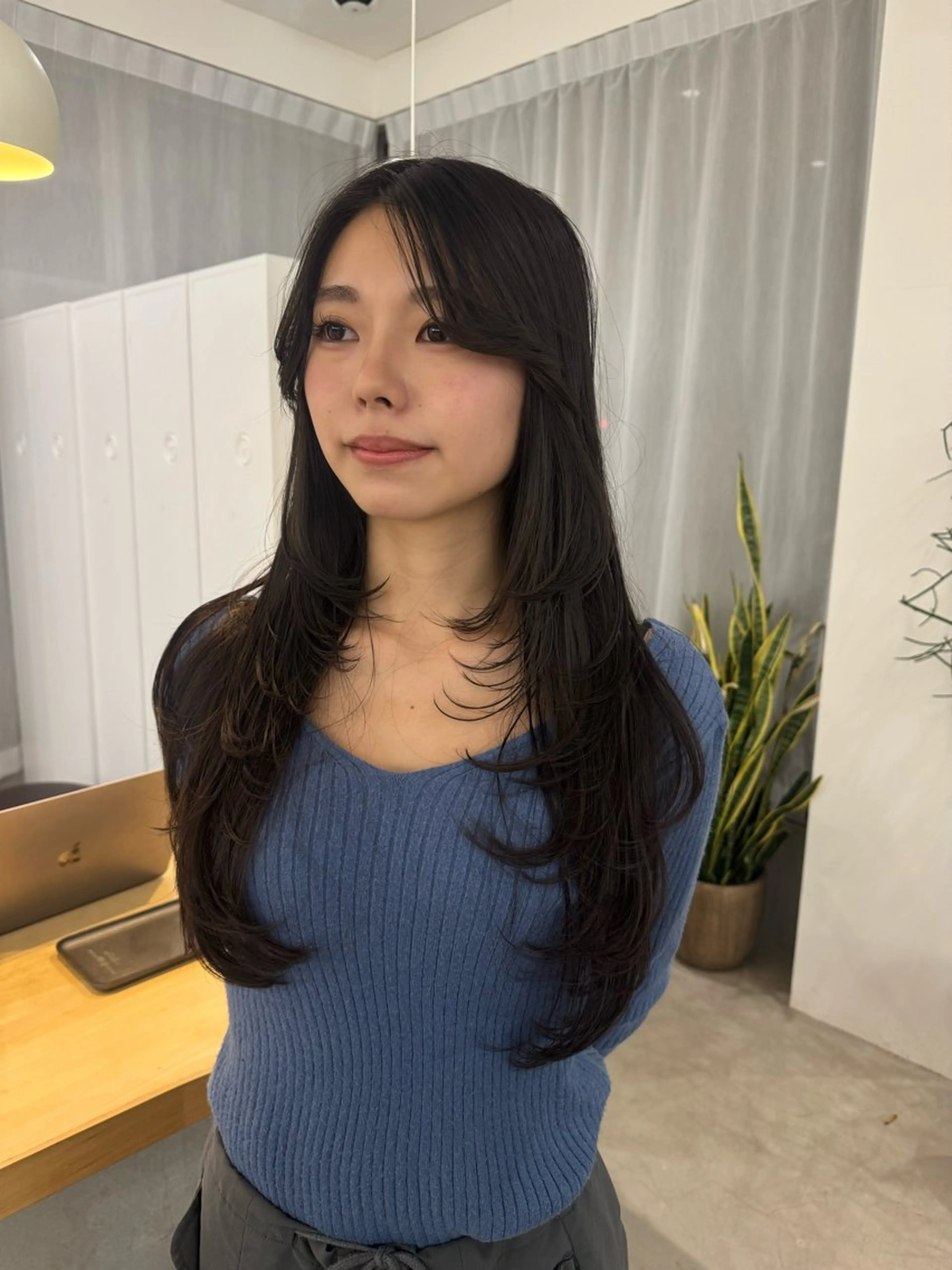 ロング 瀬長なおみ U too e'sのヘアスタイル