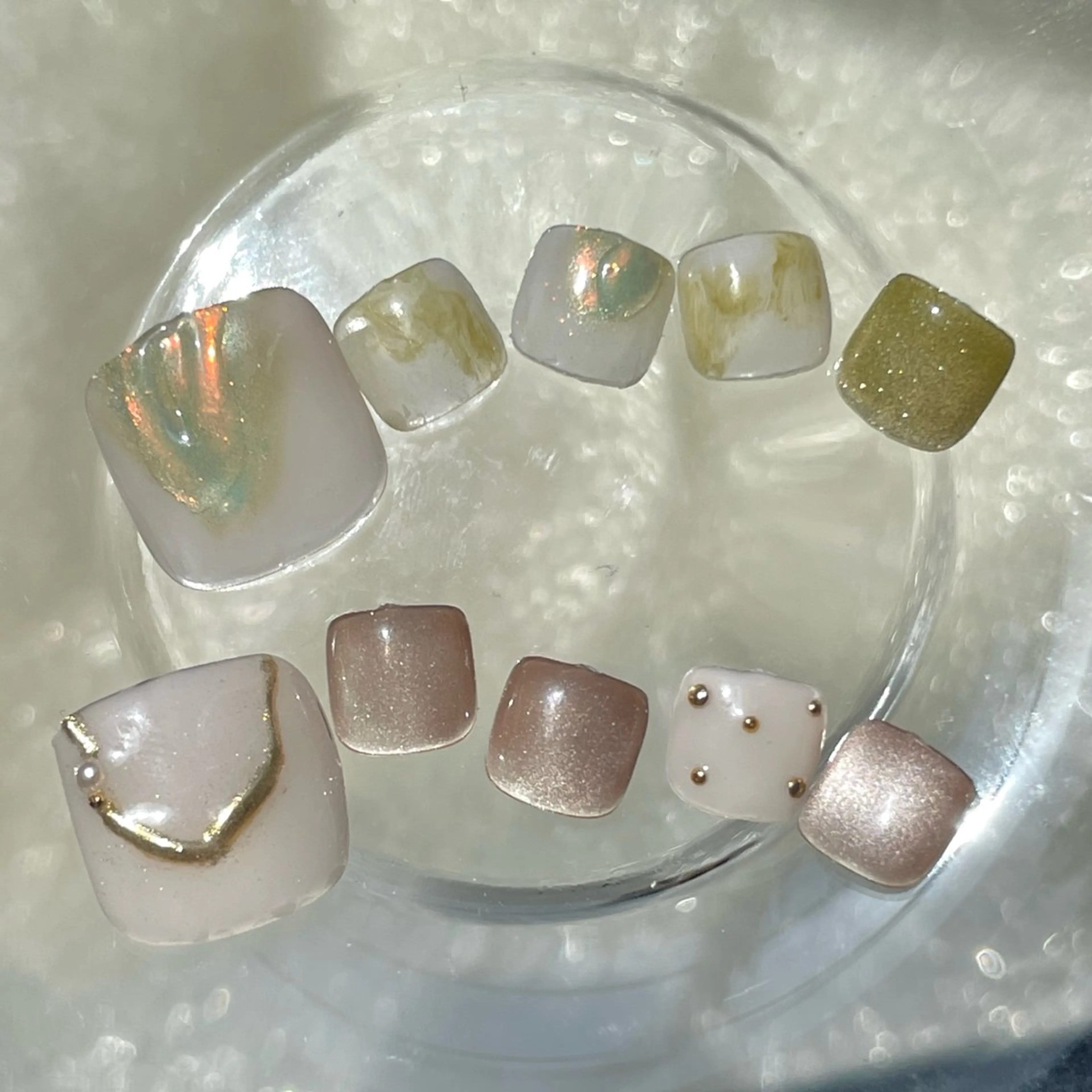 ネイル アートネイル フットネイル ニュアンスネイル FREE'S nail三宮のネイルデザイン