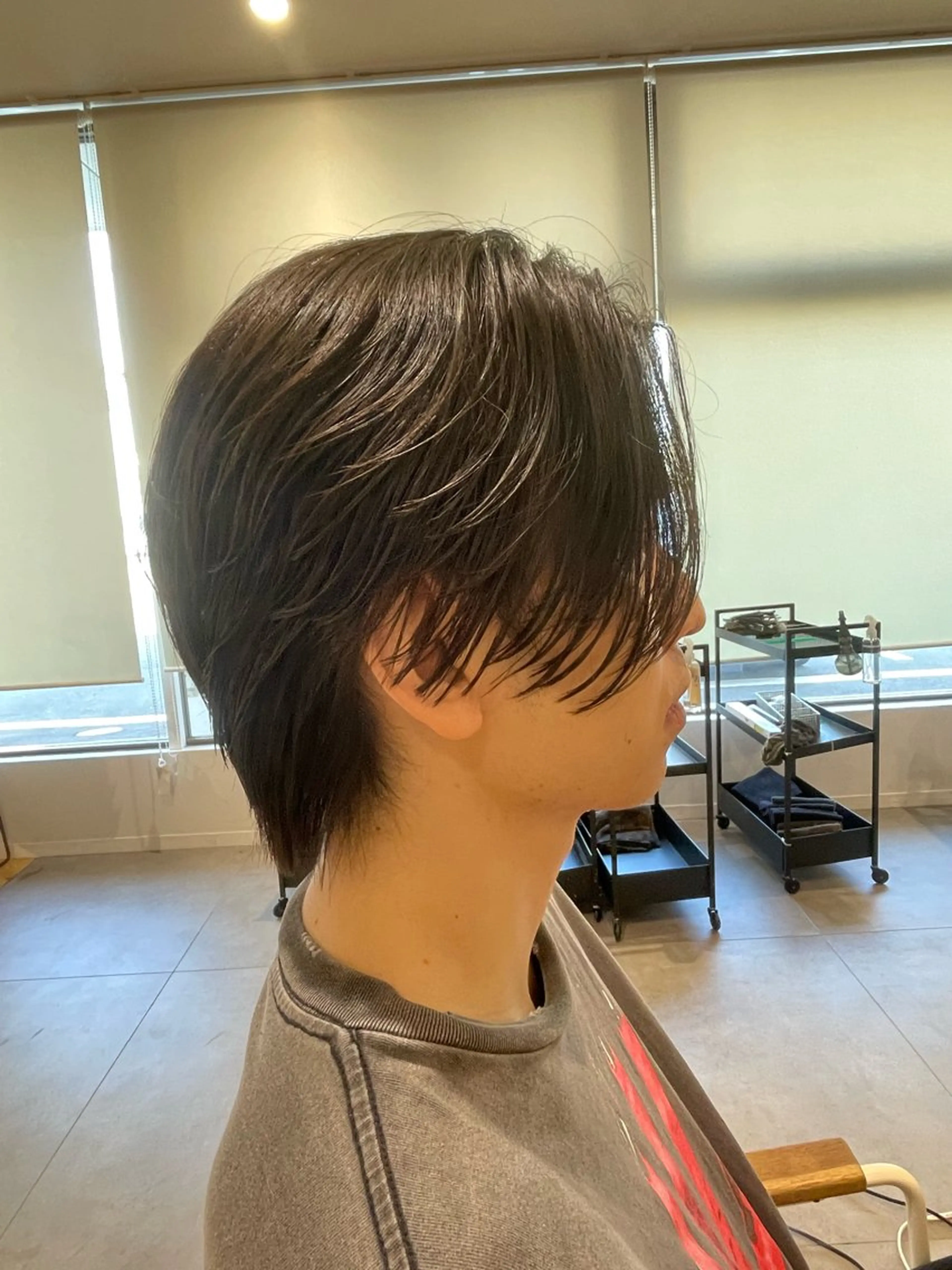 ミディアム カット 縮毛矯正 樋口 令惟のヘアスタイル