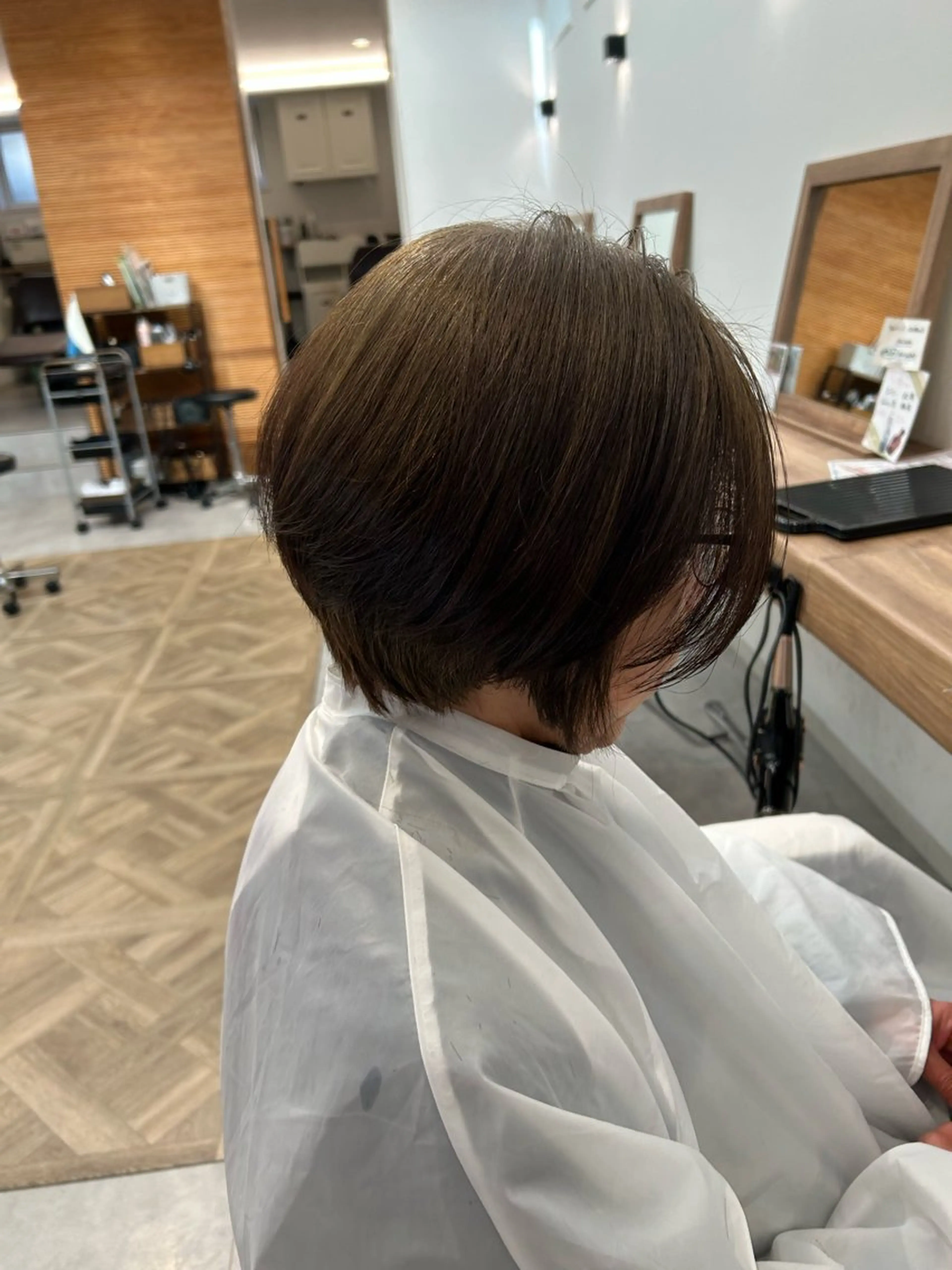 ショート 山越 美裕樹のヘアスタイル