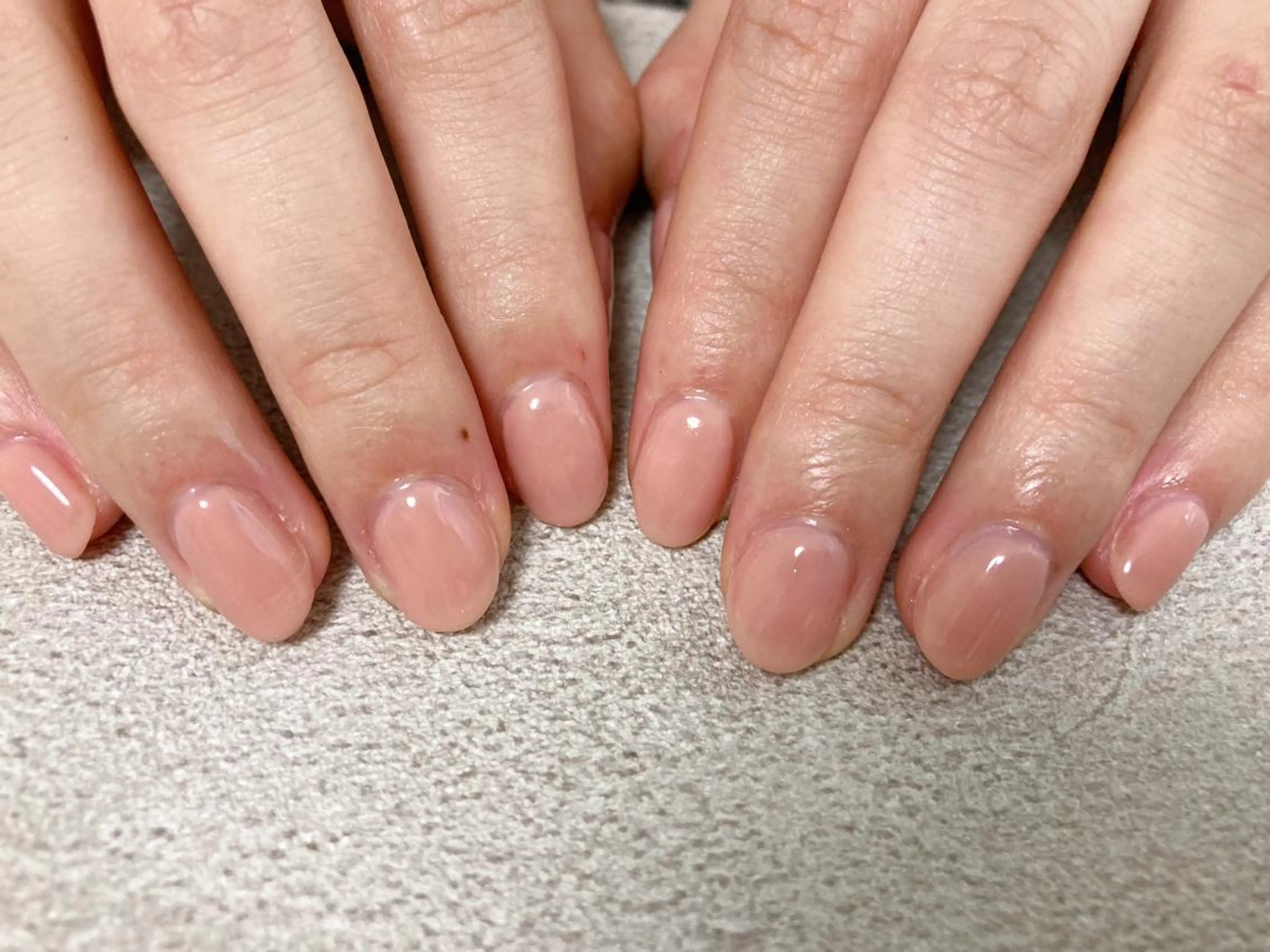 ネイル ワンカラーネイル ピンク ハンドネイル mogunail &blowのネイルデザイン