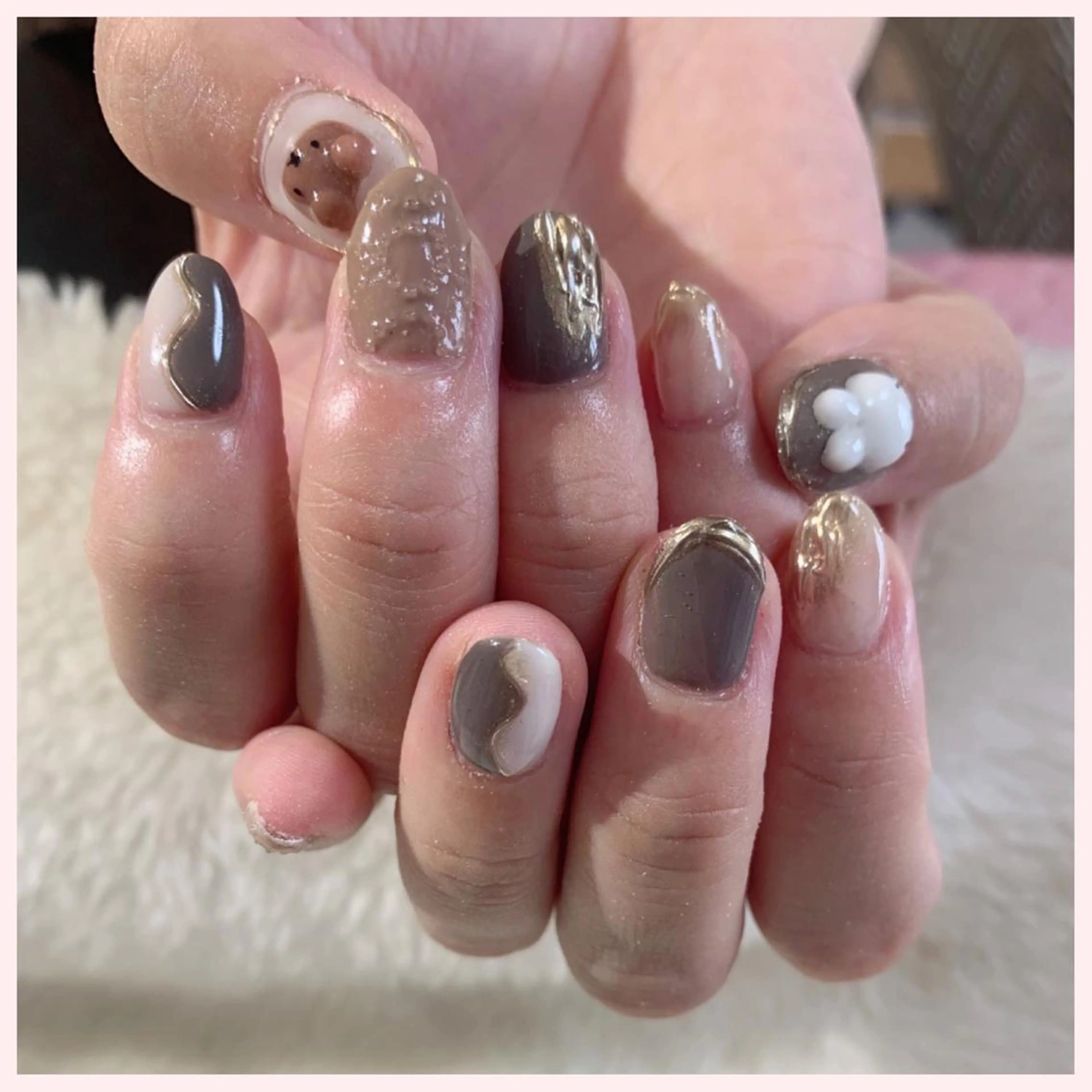 ネイル 持ち込み ハンドネイル Ogasawara Tokikaのネイルデザイン