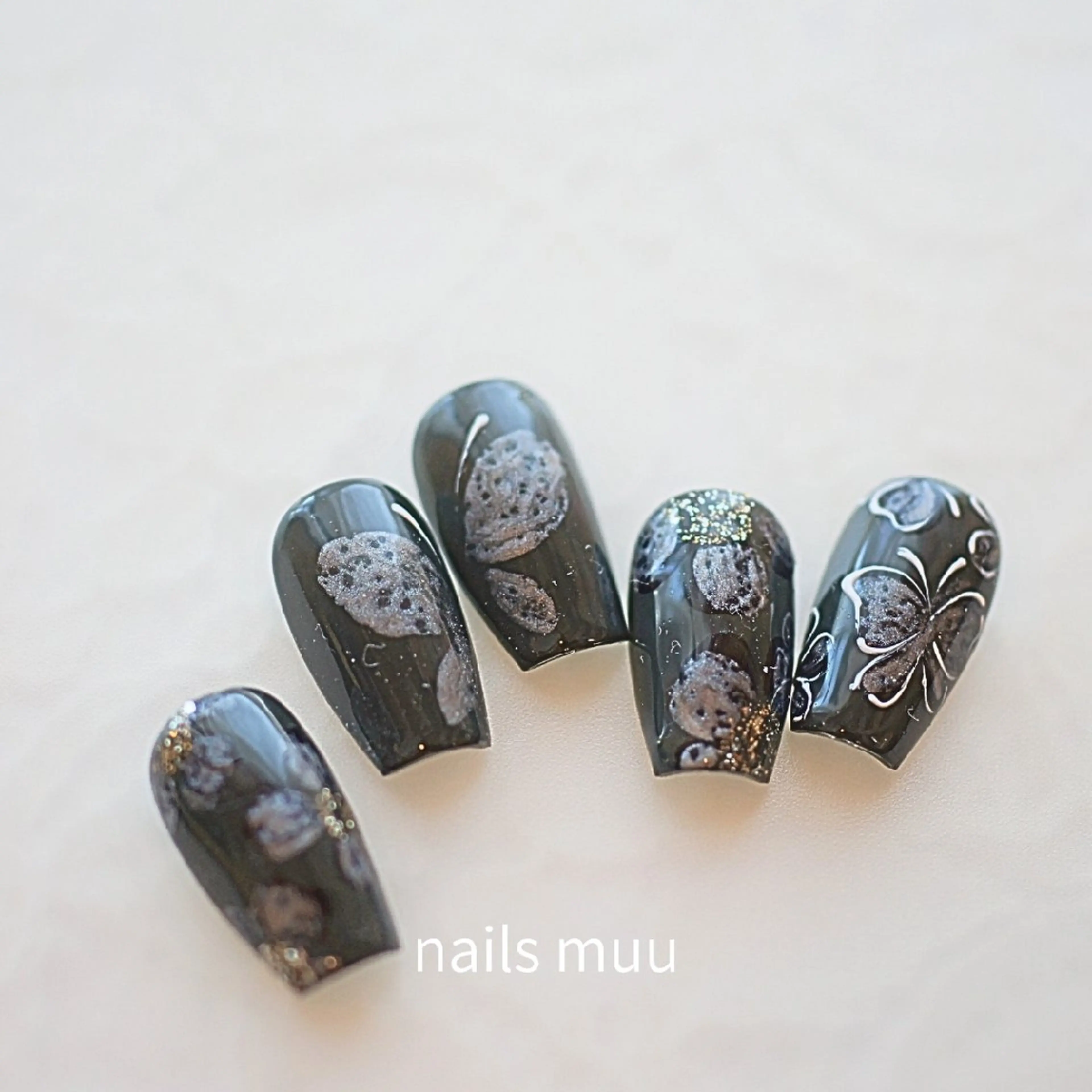 ネイル フラワーネイル グリーン ハンドネイル nails muu まゆのネイルデザイン