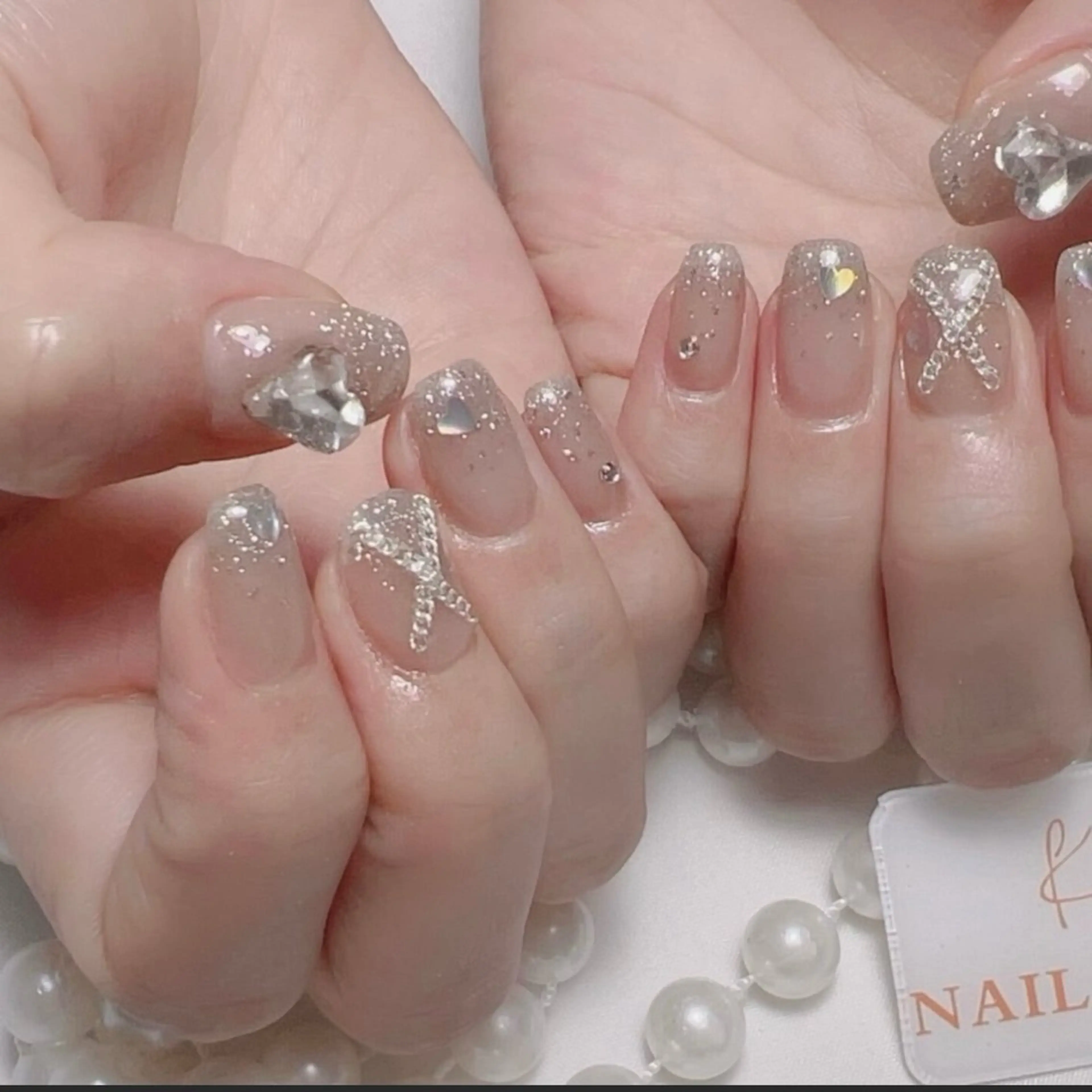 ネイル アートネイル フレンチネイル ジェルネイル グラデーション 韓国ネイル ハンドネイル 💕鈴木ユリ パラジェル/オフ無料のネイルデザイン