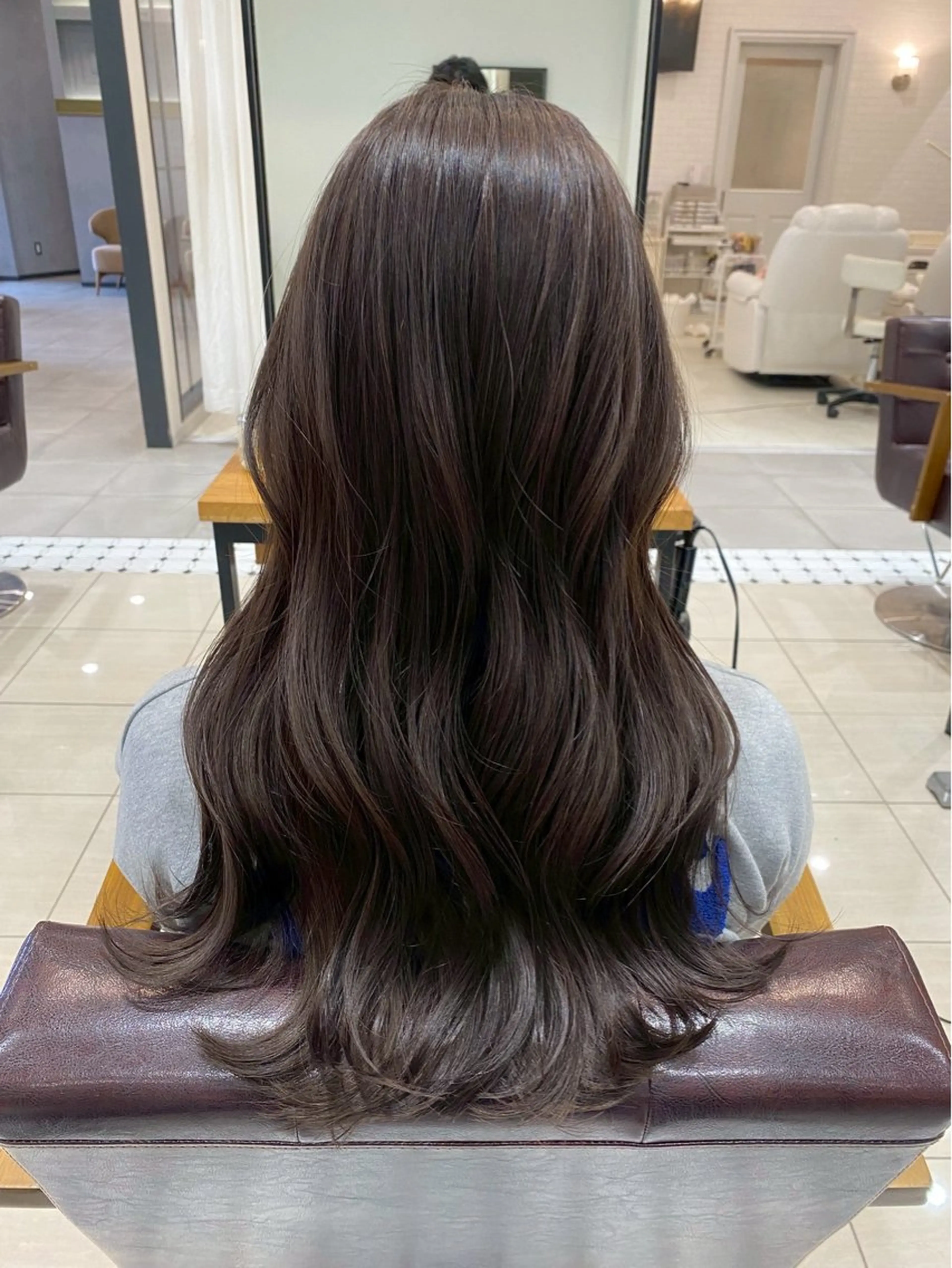 ロング 宮良 かなでのヘアスタイル