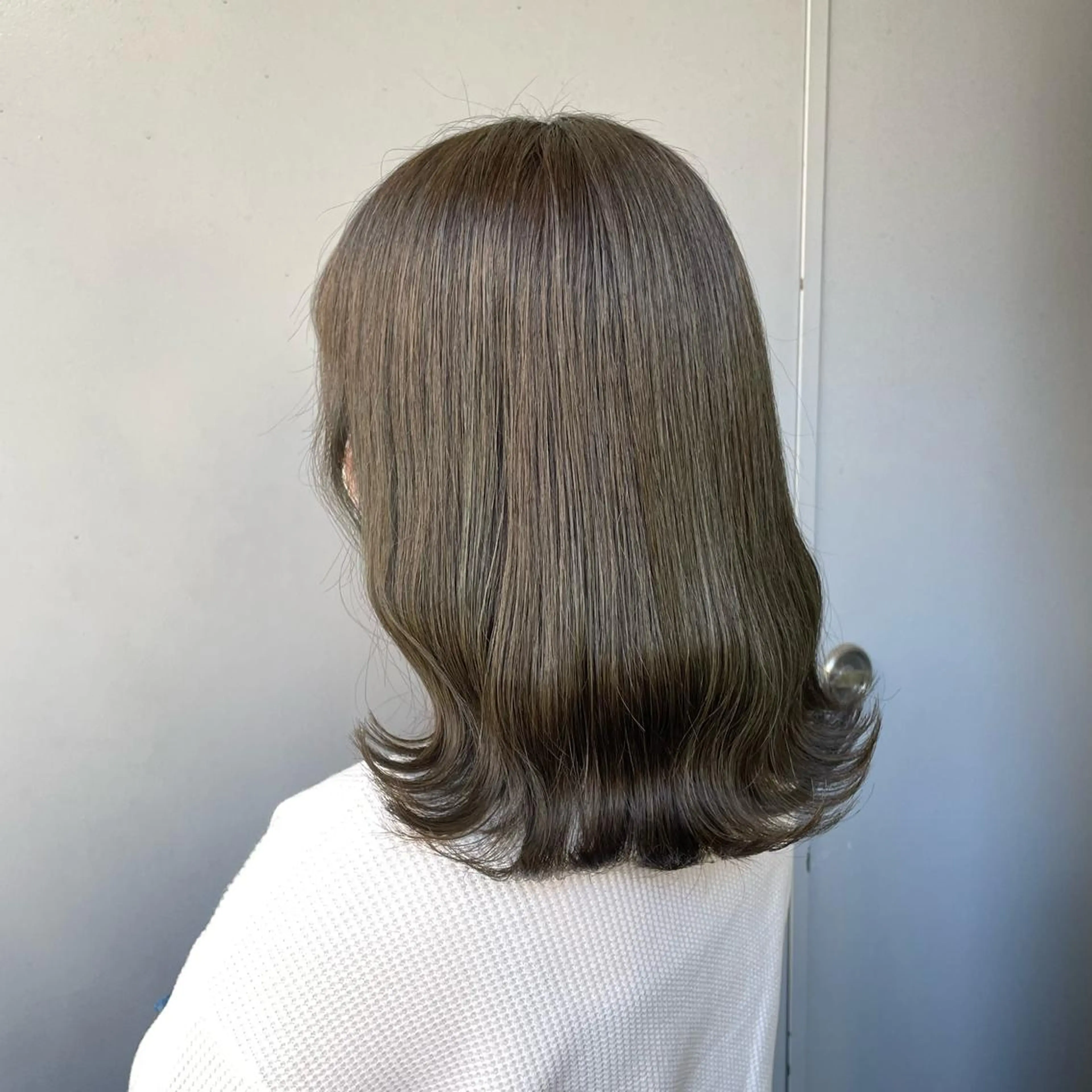 ミディアム カラー ヘアカラー トリートメント ヘアセット 赤み消しカラー 🍀JUNKIのヘアスタイル