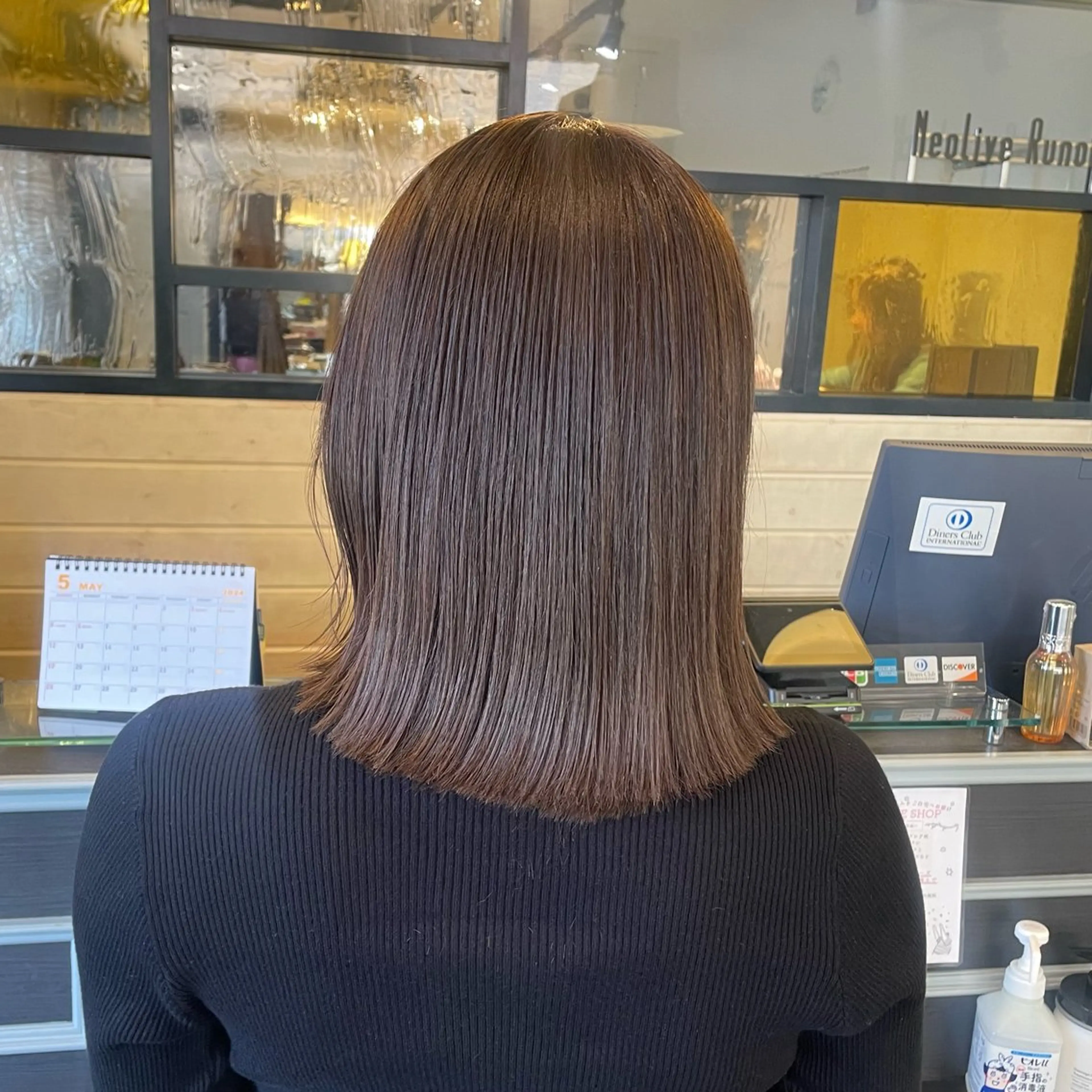 ショート カラー スナコザワ レナのヘアスタイル