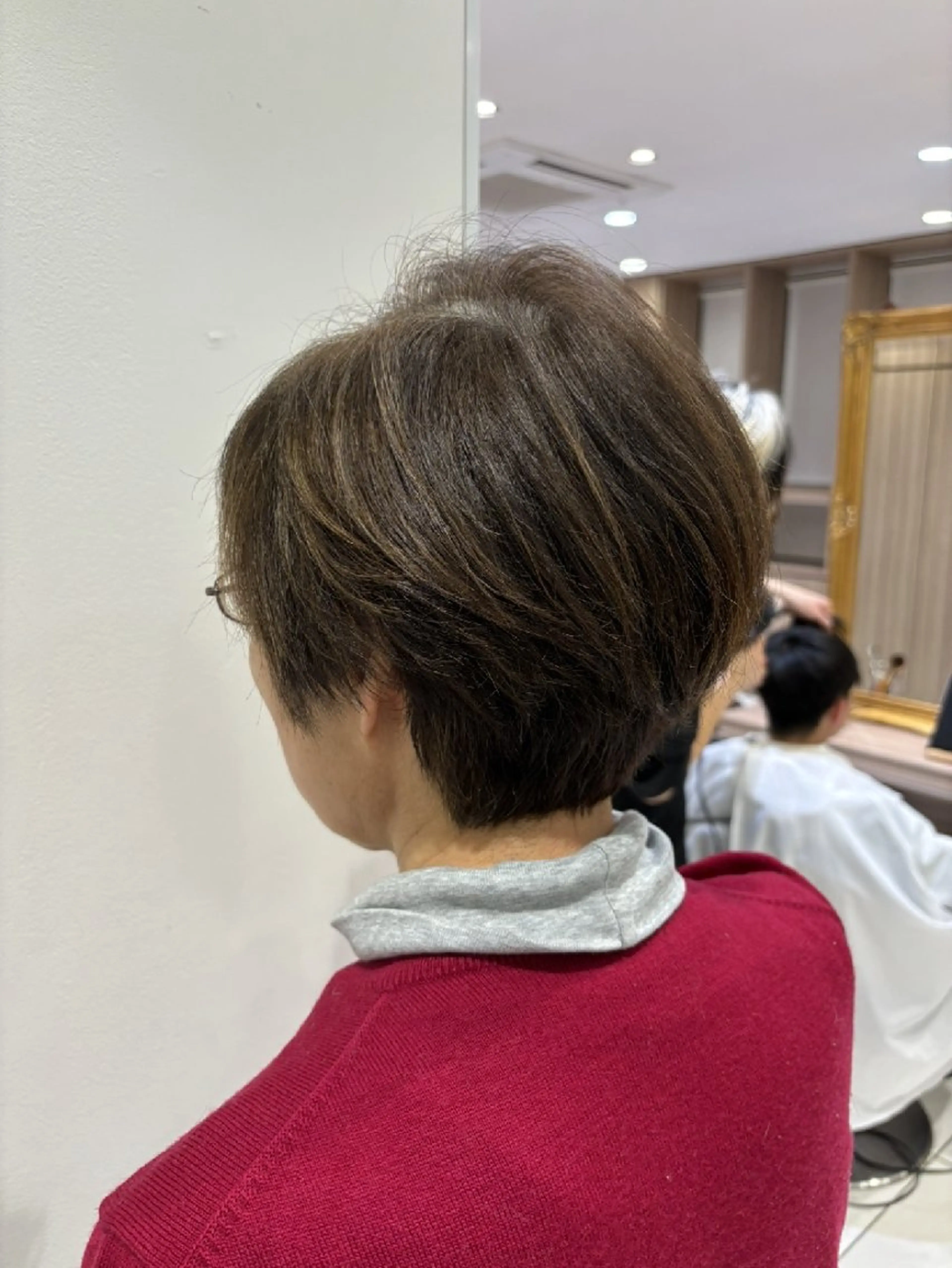 ショート 浅見 愛菜のヘアスタイル