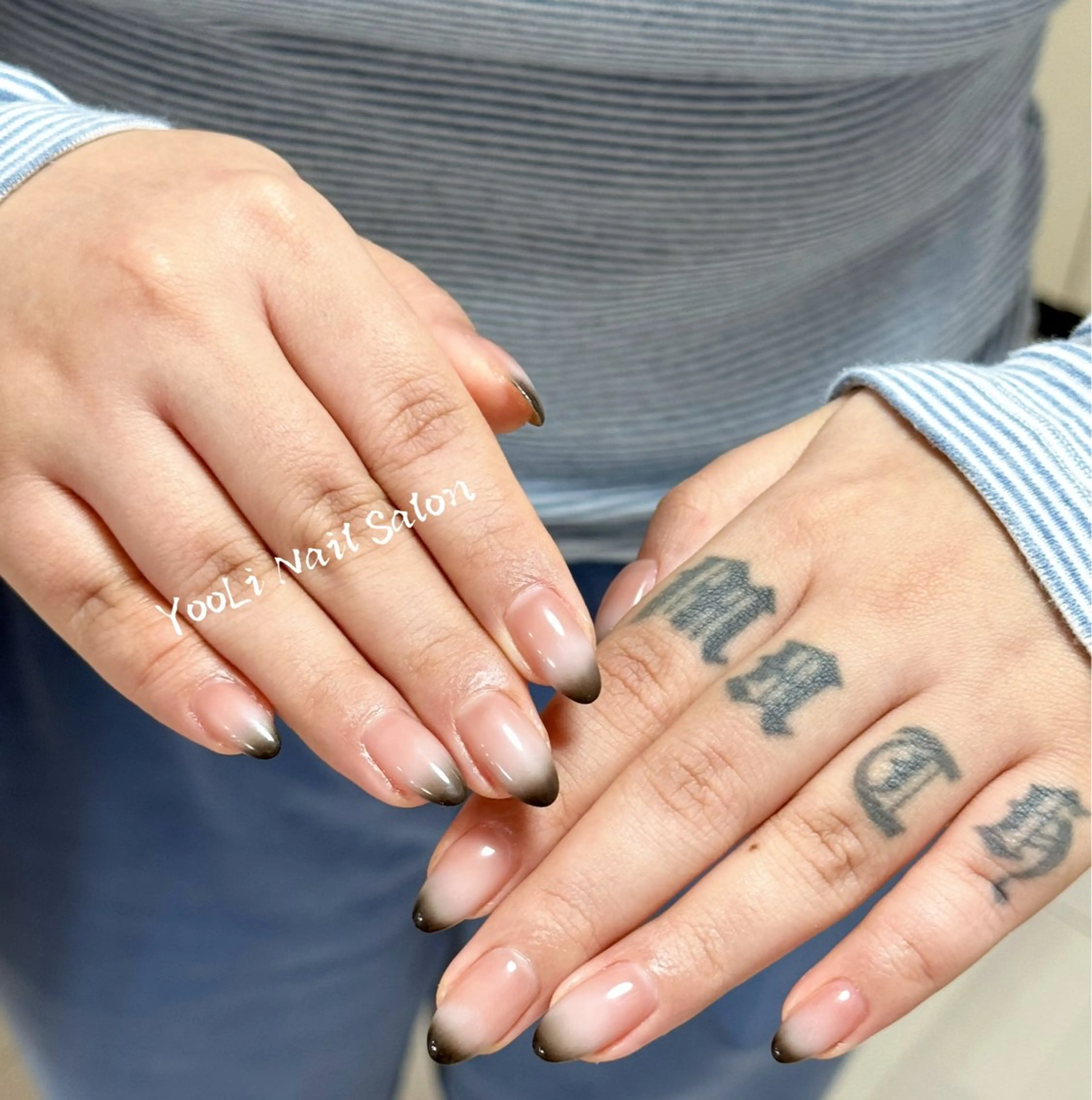 ネイル アートネイル オーロラネイル チークネイル フレンチネイル ガラスフレンチ ハンドネイル 🎀🎀YooLi Nail Salonのネイルデザイン