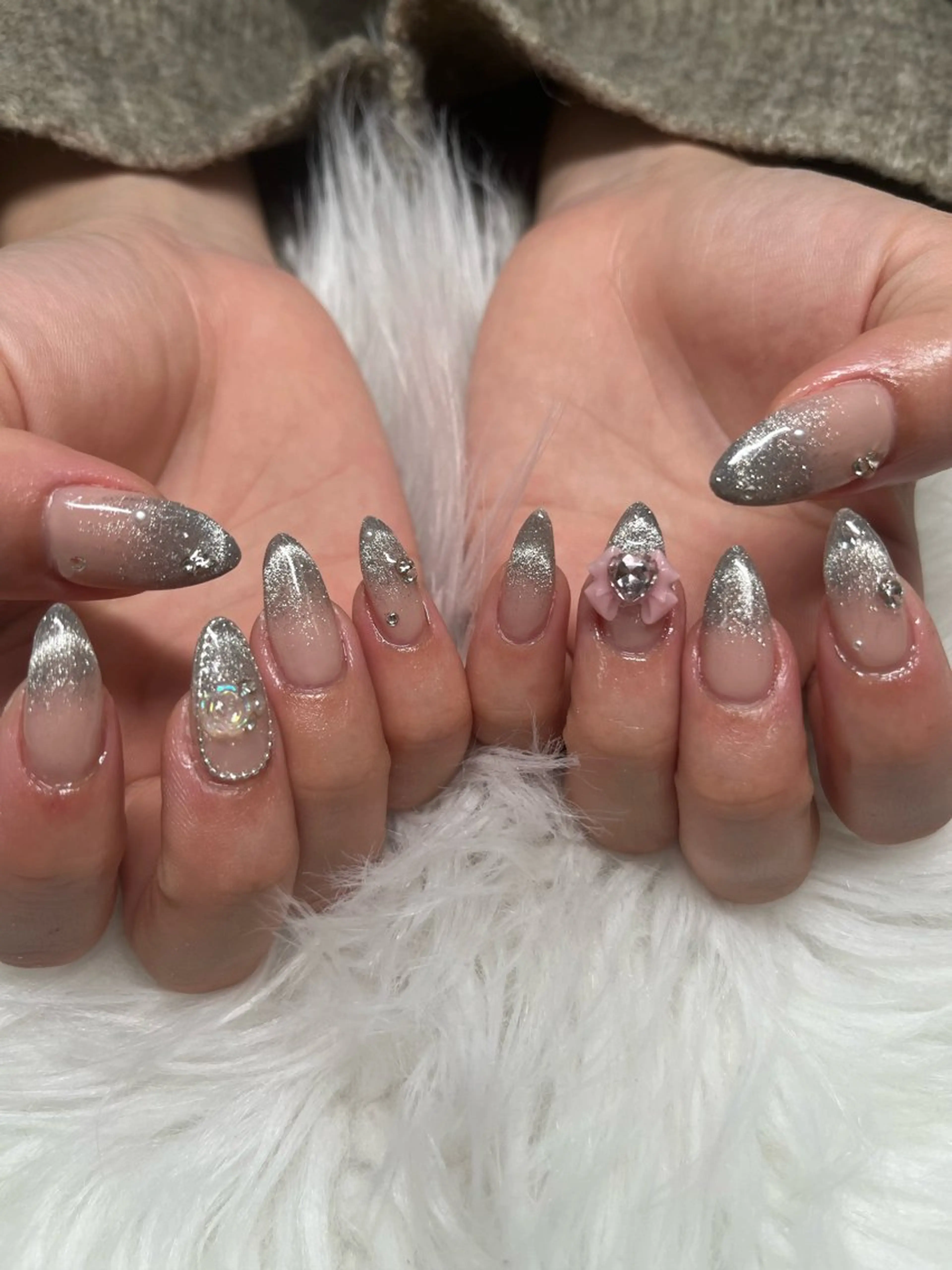 ネイル Altair🩷 Erinaのネイルデザイン