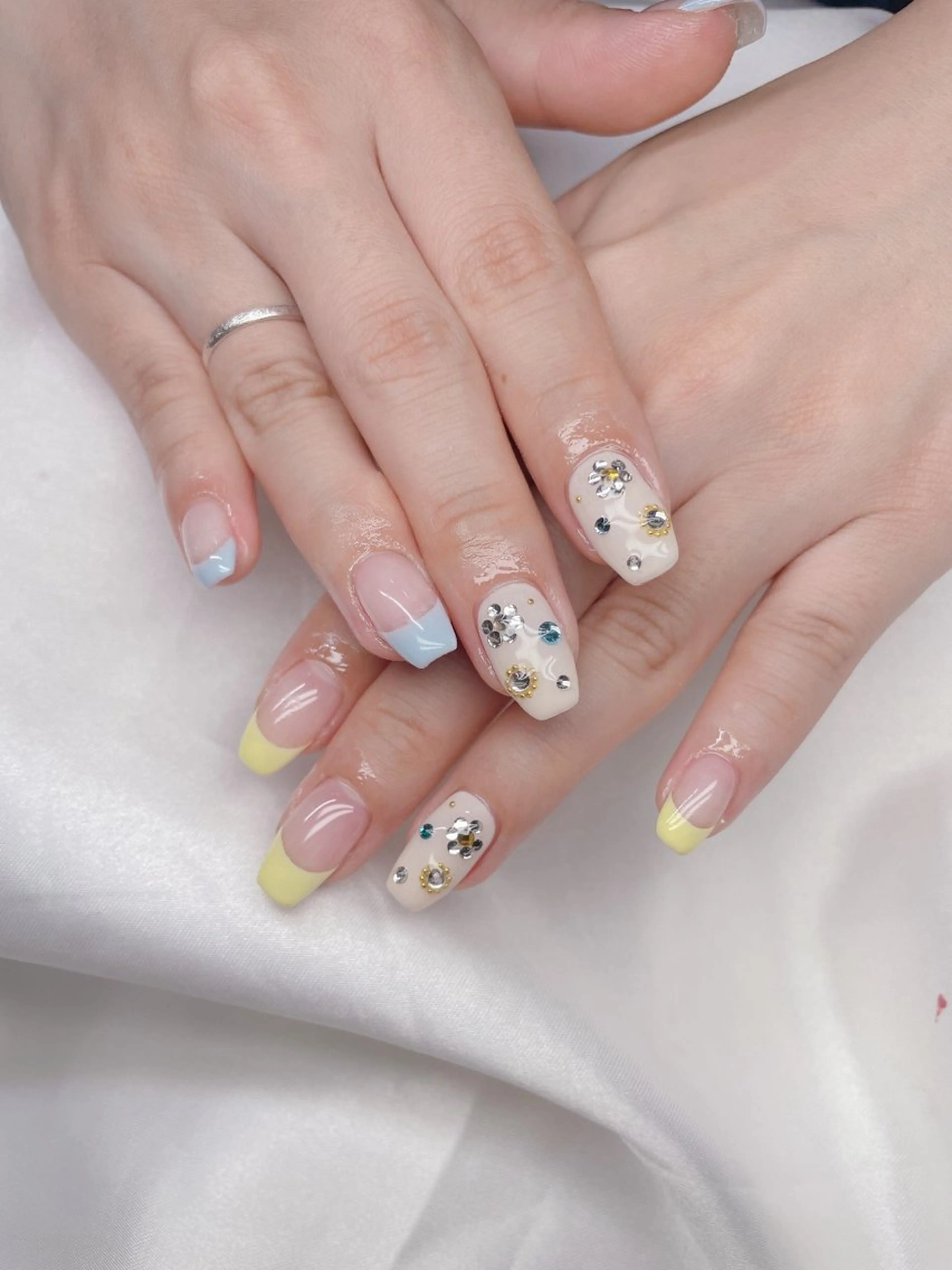 ミディアム ハンドネイル WELINA nail salonのエステ・リラクイメージ