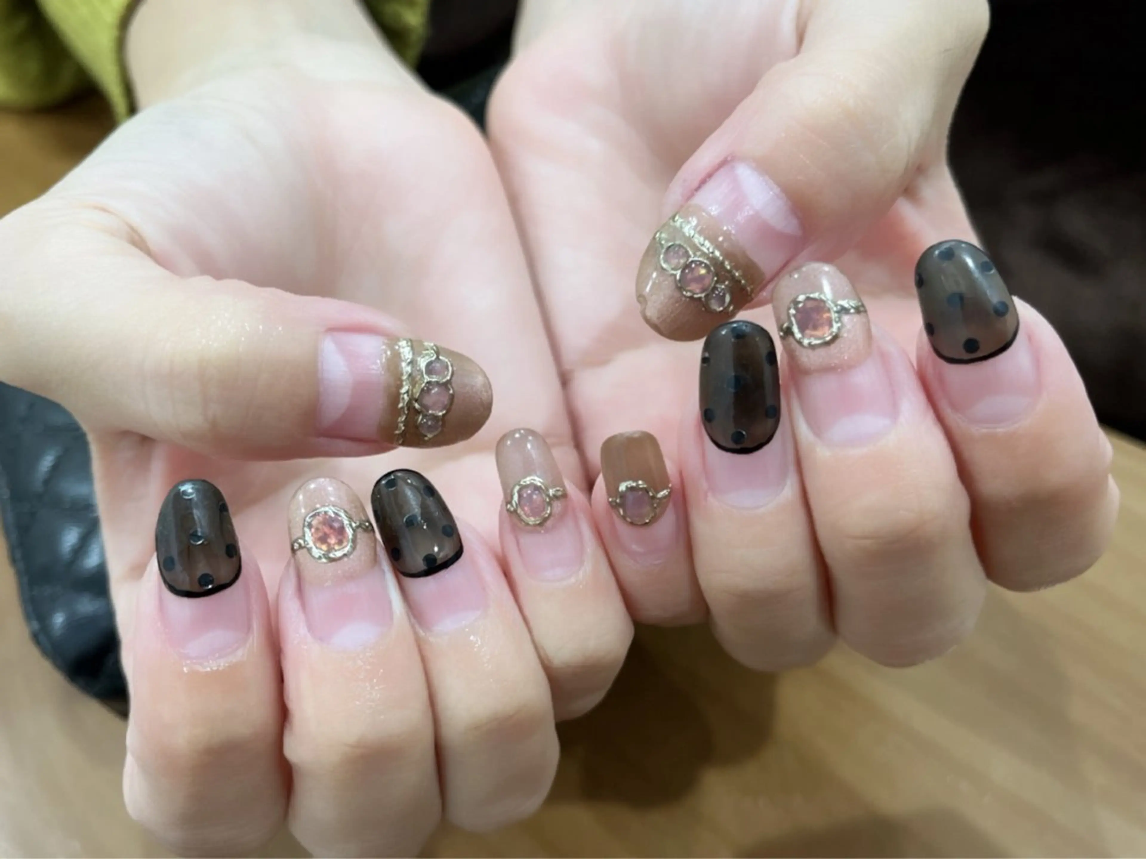 ネイル ハンドネイル 中川 愛理のネイルデザイン