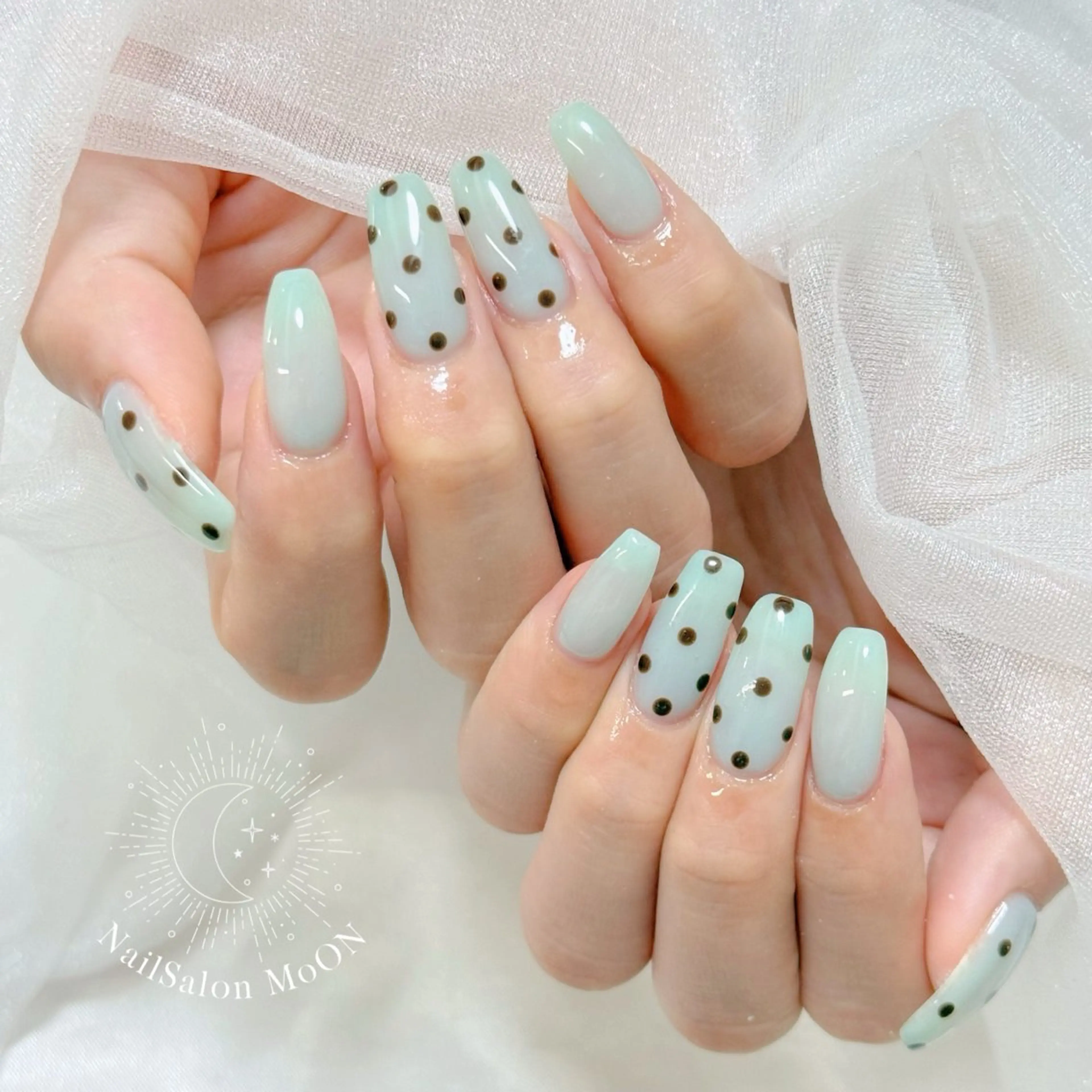 ネイル MoON...❤︎ MeGuのネイルデザイン