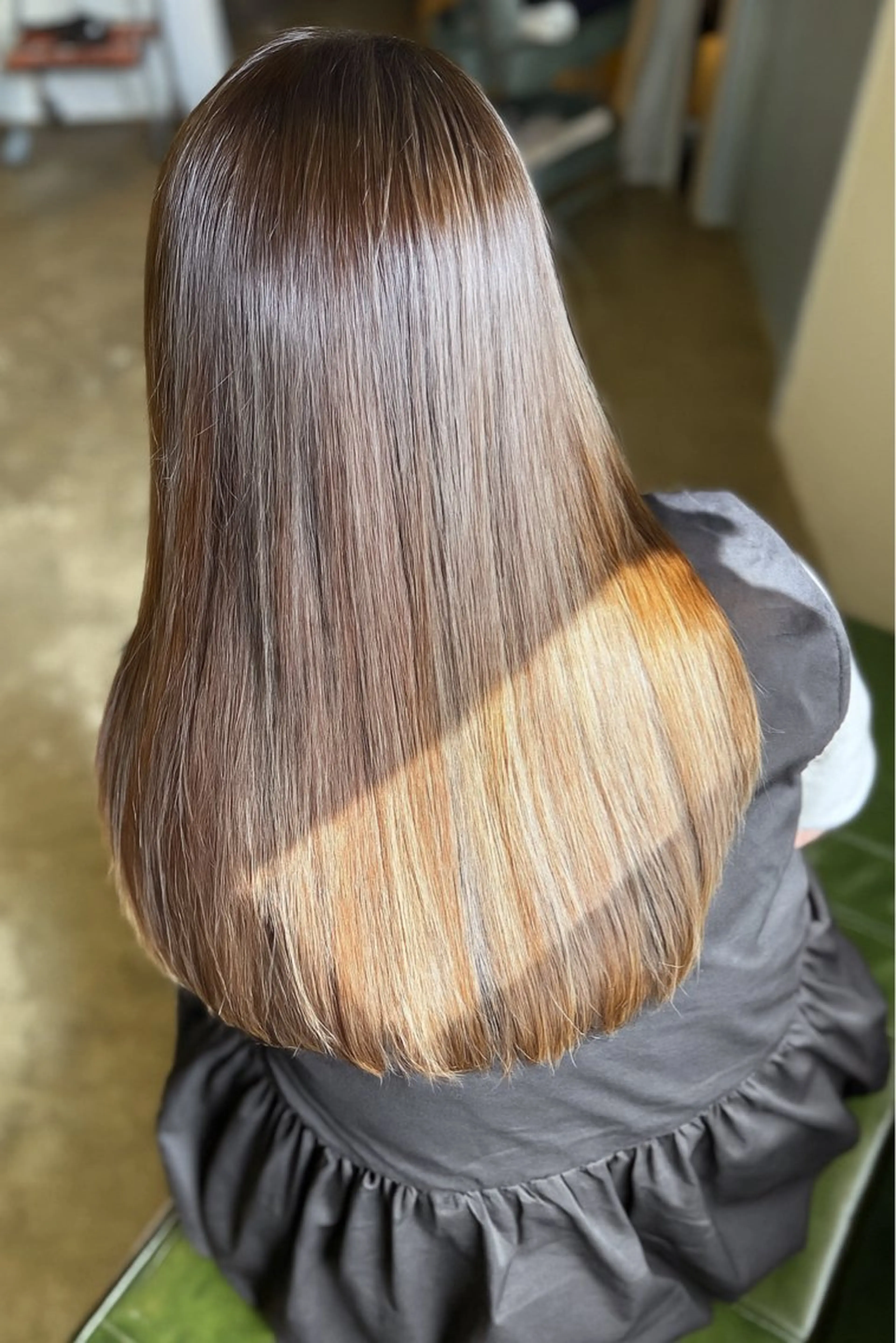 ロング カラー カット ヘアカラー 縮毛矯正 トリートメント ヘアーロウル ニコラのヘアスタイル