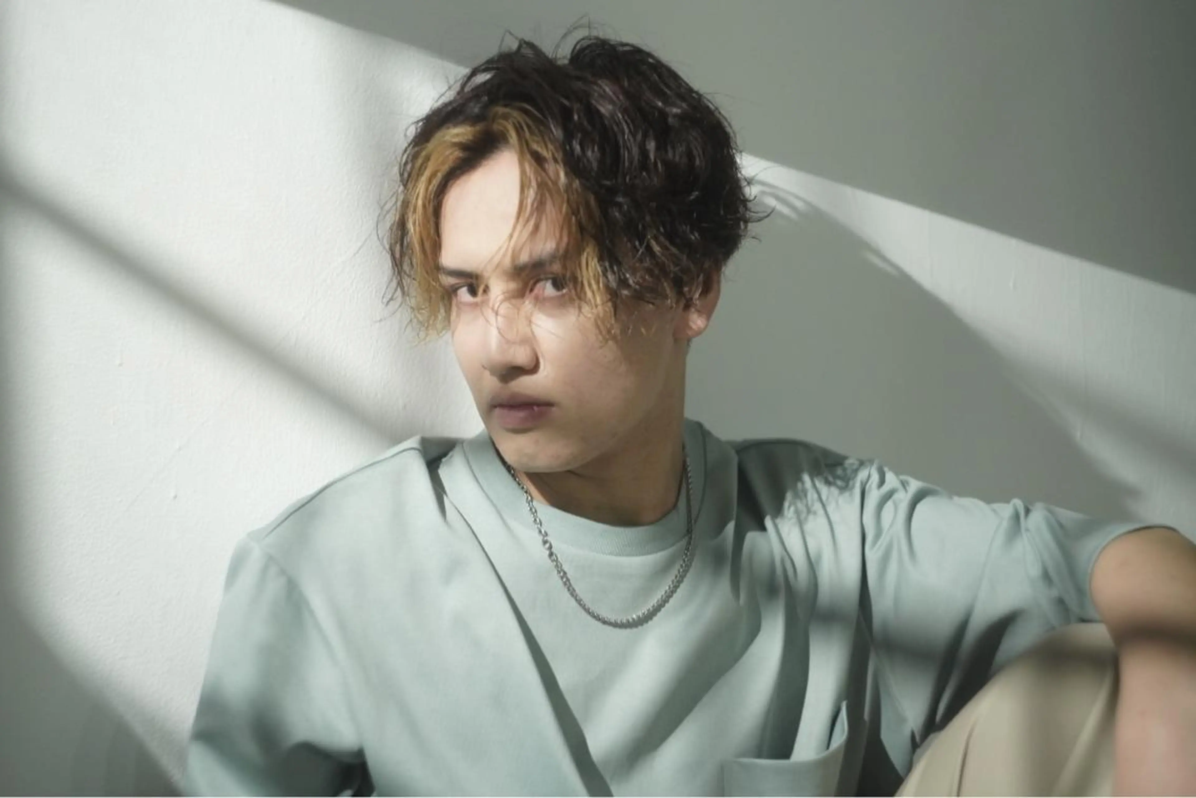 ショート パーマ メンズ カット 中嶋 紘夢のヘアスタイル