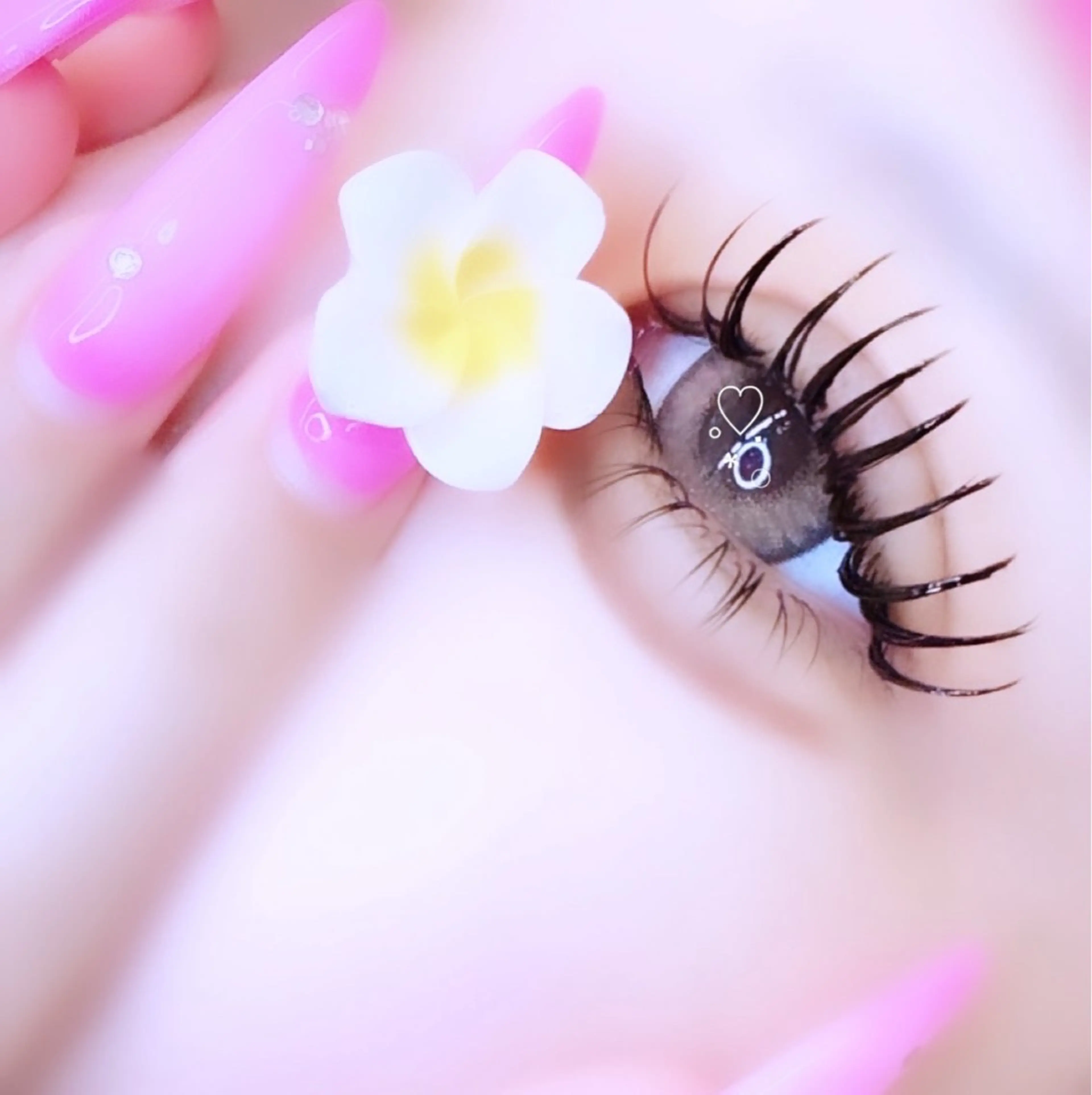 マツエク・マツパ マツエク Re´VIELISS 𝑵𝒂𝒏𝒂のマツエク・マツパデザイン