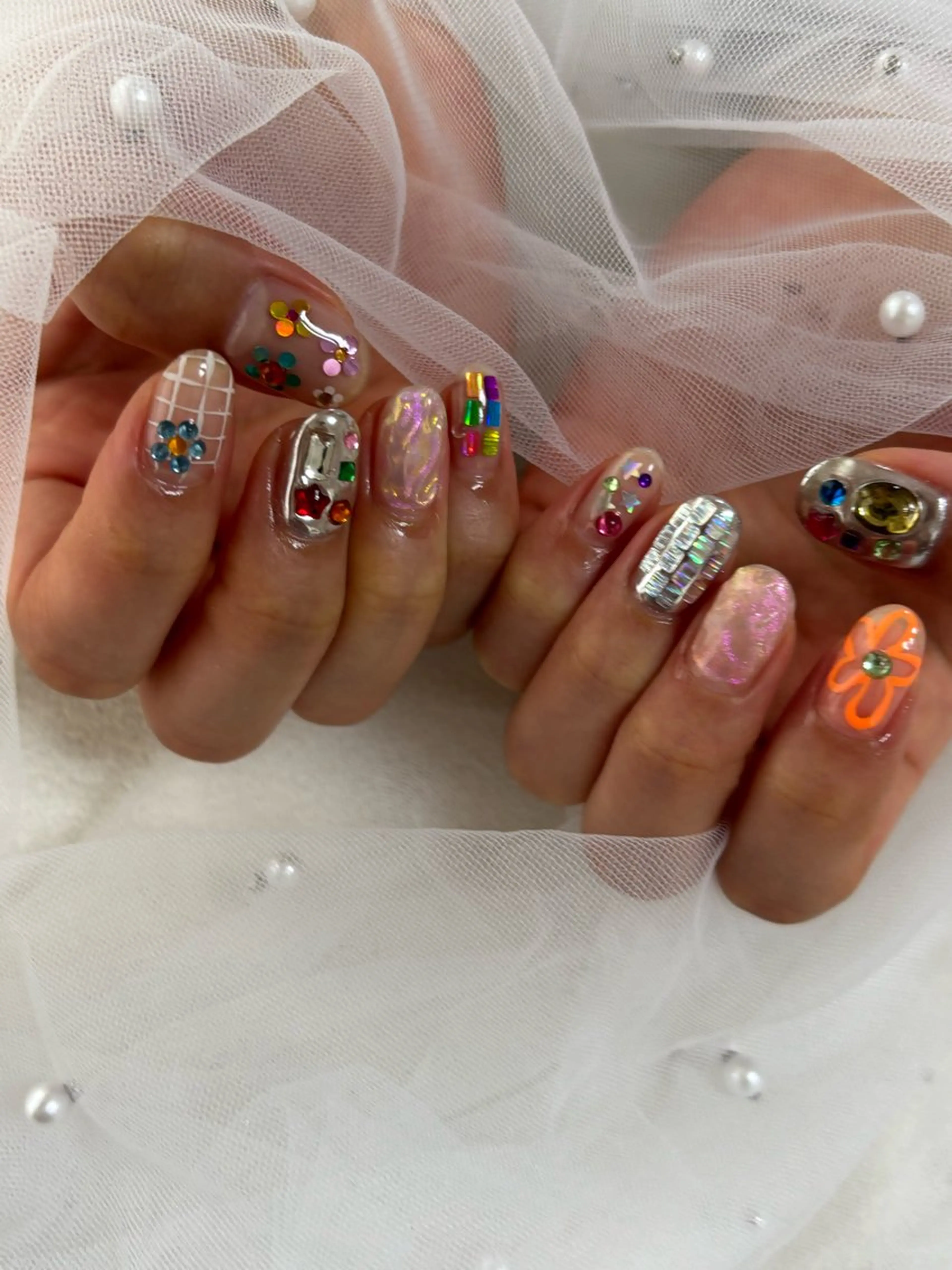 ネイル 持ち込み Feliz 楽しいネイルサロンのネイルデザイン