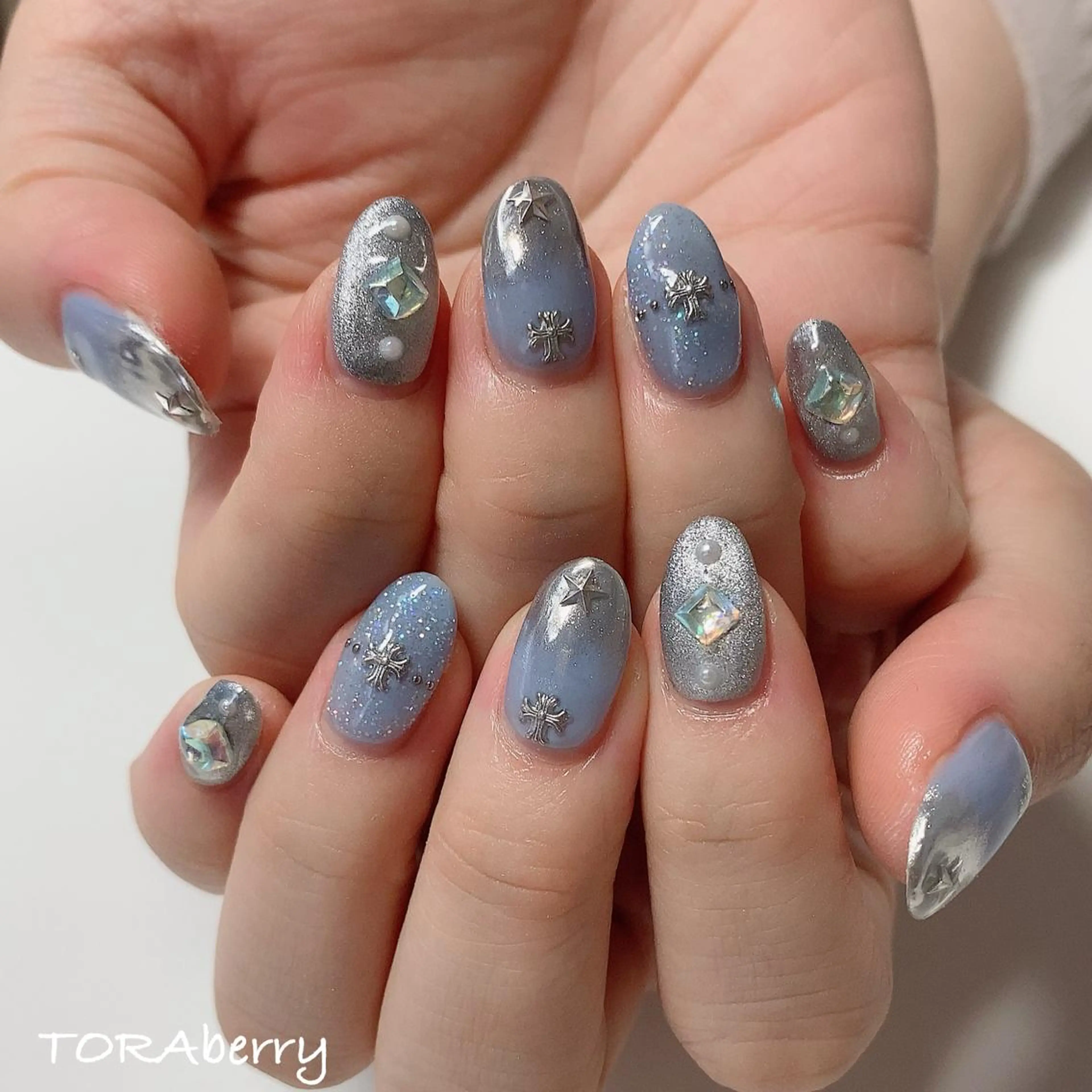 ネイル ネイリスト なつみのネイルデザイン