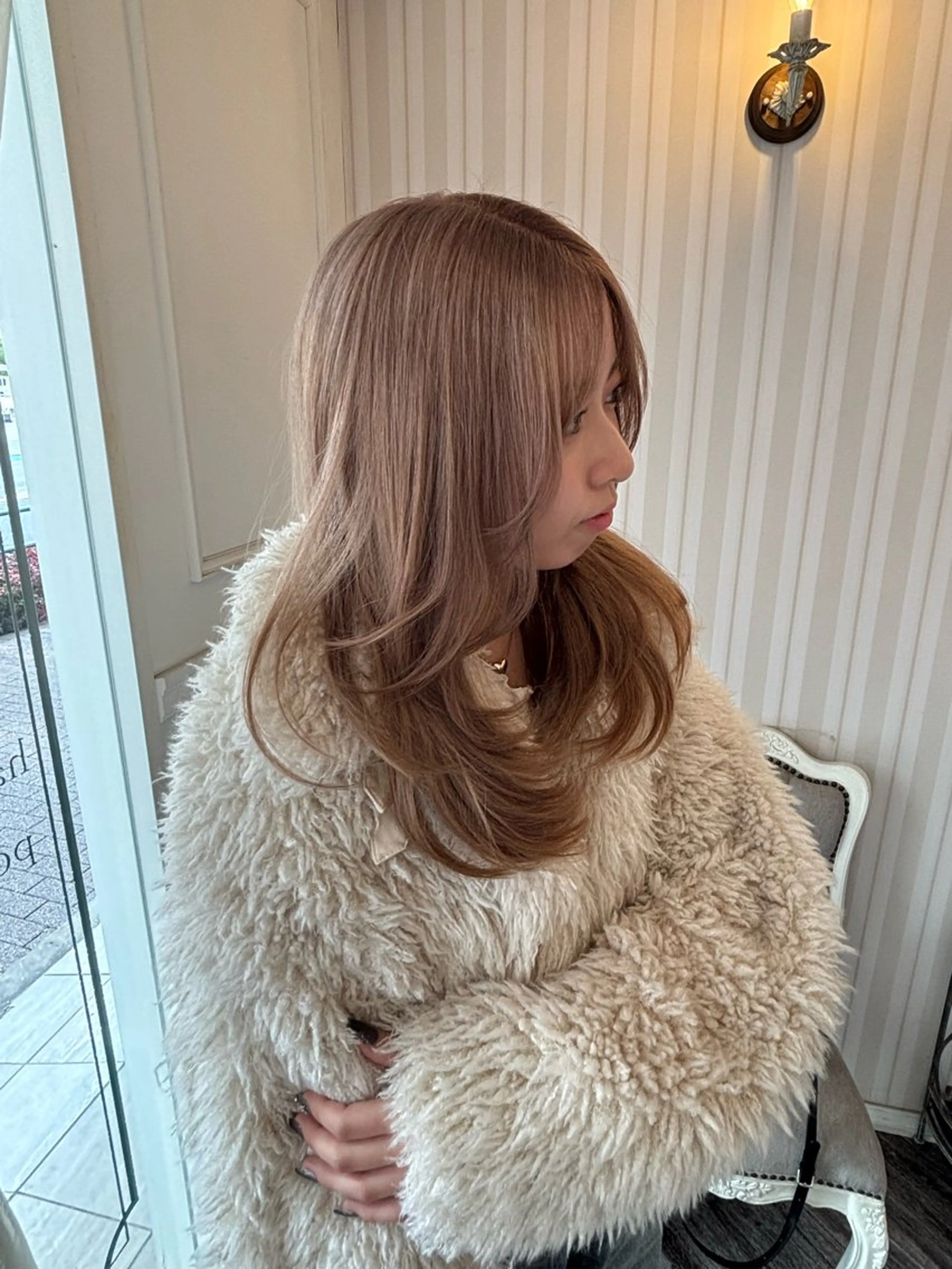 ロング カット ヘアカラー ウルフ/レイヤー/ 戸内໒꒱· ﾟのヘアスタイル