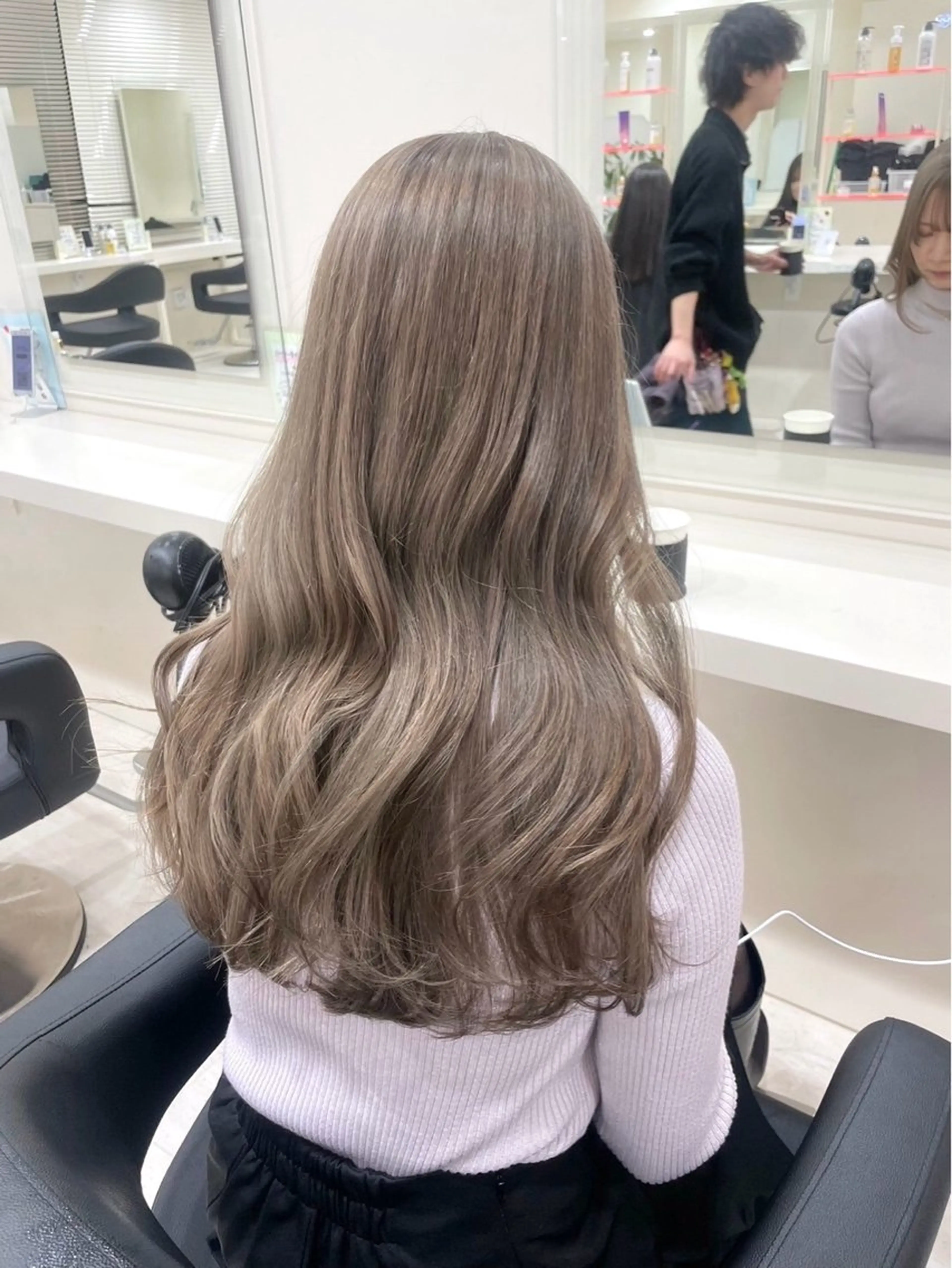 カラー ヘアカラー トリートメント 韓国ベージュ🏹 YUTOのヘアスタイル